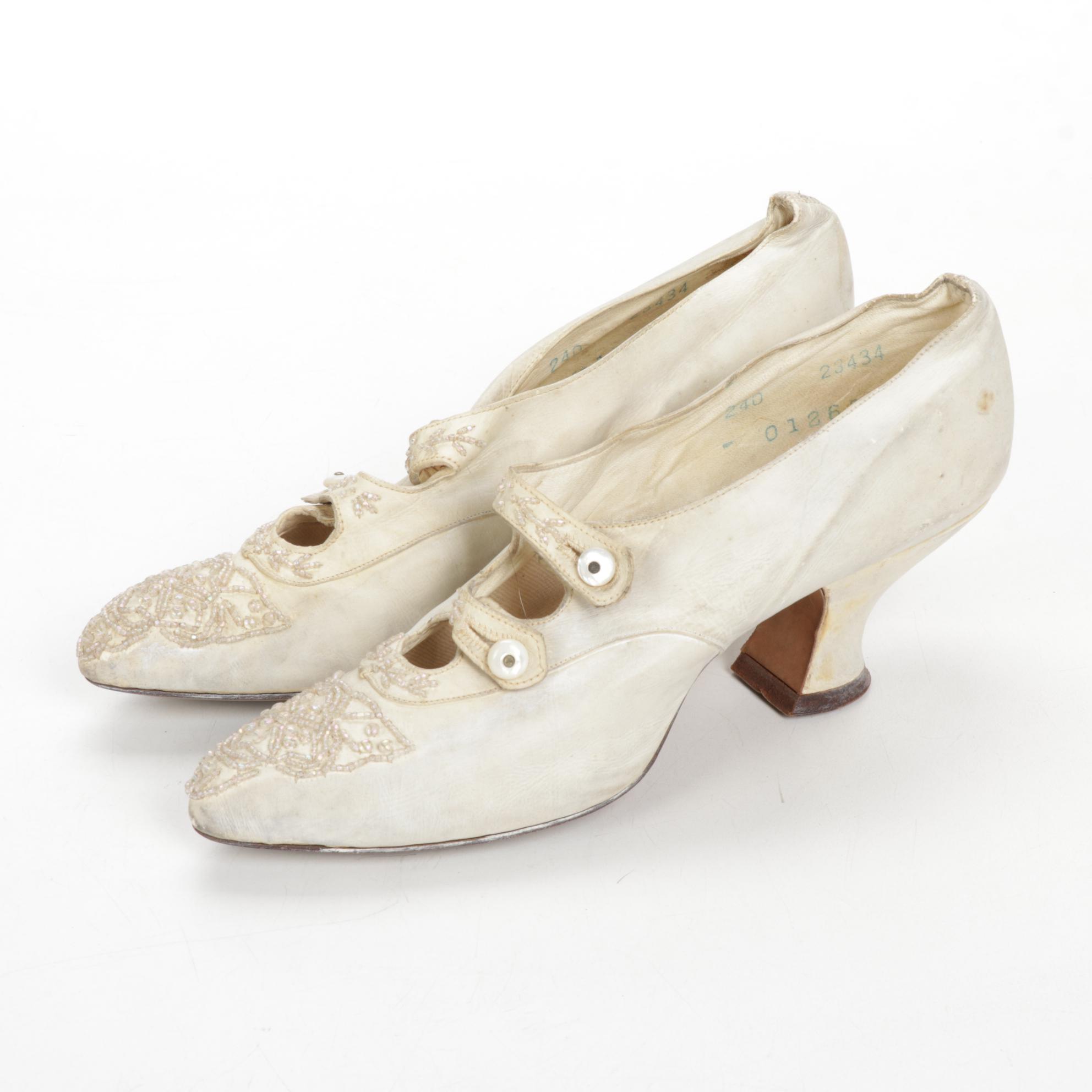 Edwardian Leather Shoes, Raccoon Fur Muff and Asian Vanity Items, Early 20th C.