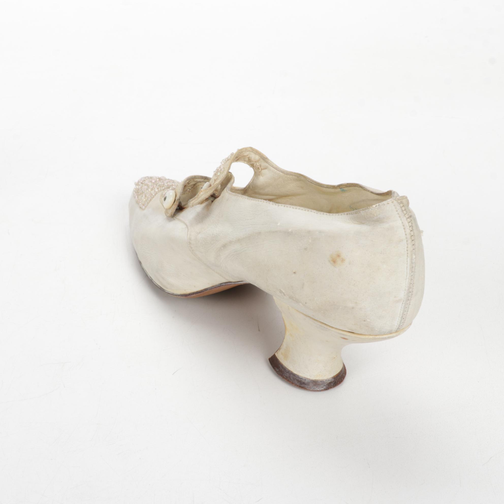 Edwardian Leather Shoes, Raccoon Fur Muff and Asian Vanity Items, Early 20th C.