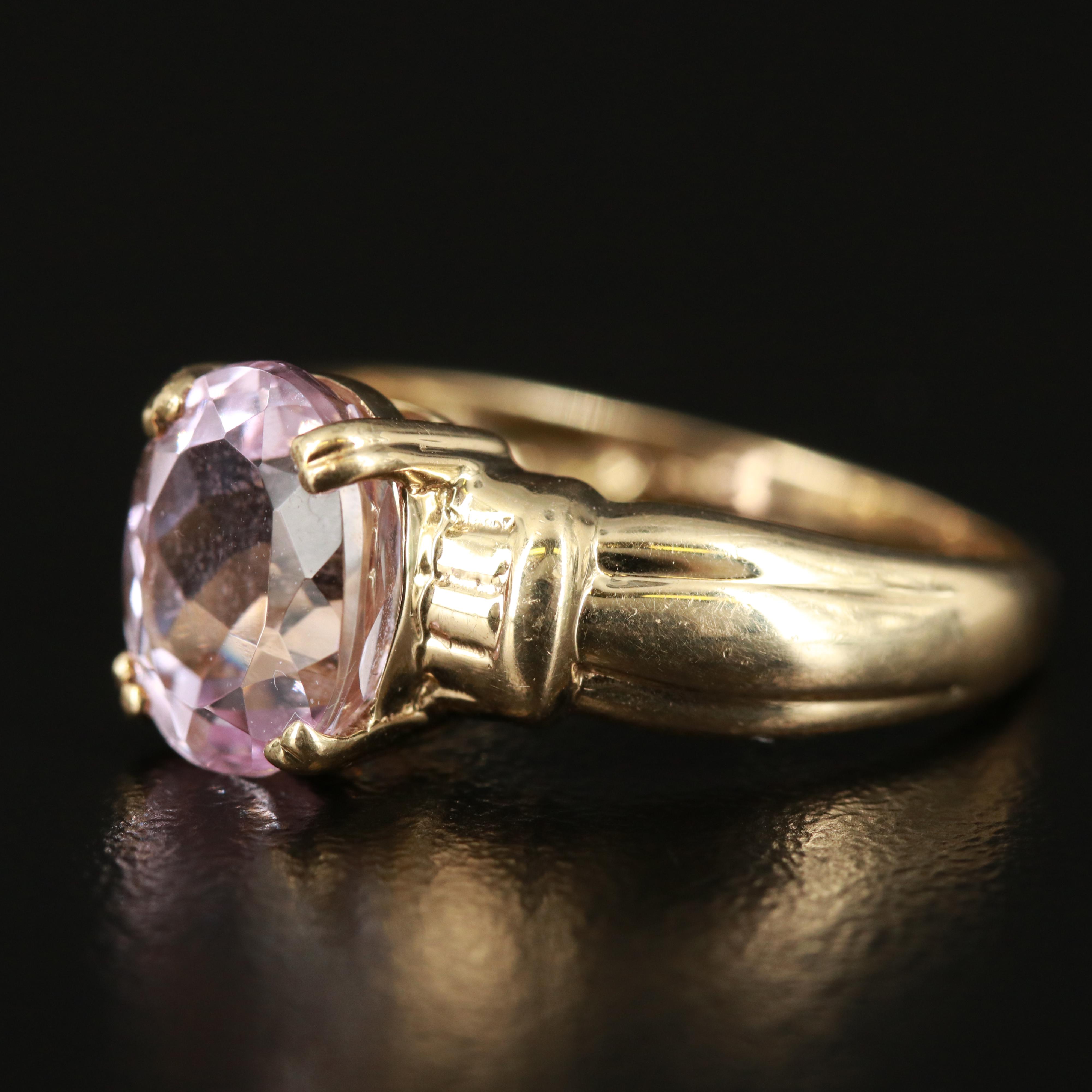 14K Kunzite Ring with Fluted Shoulders