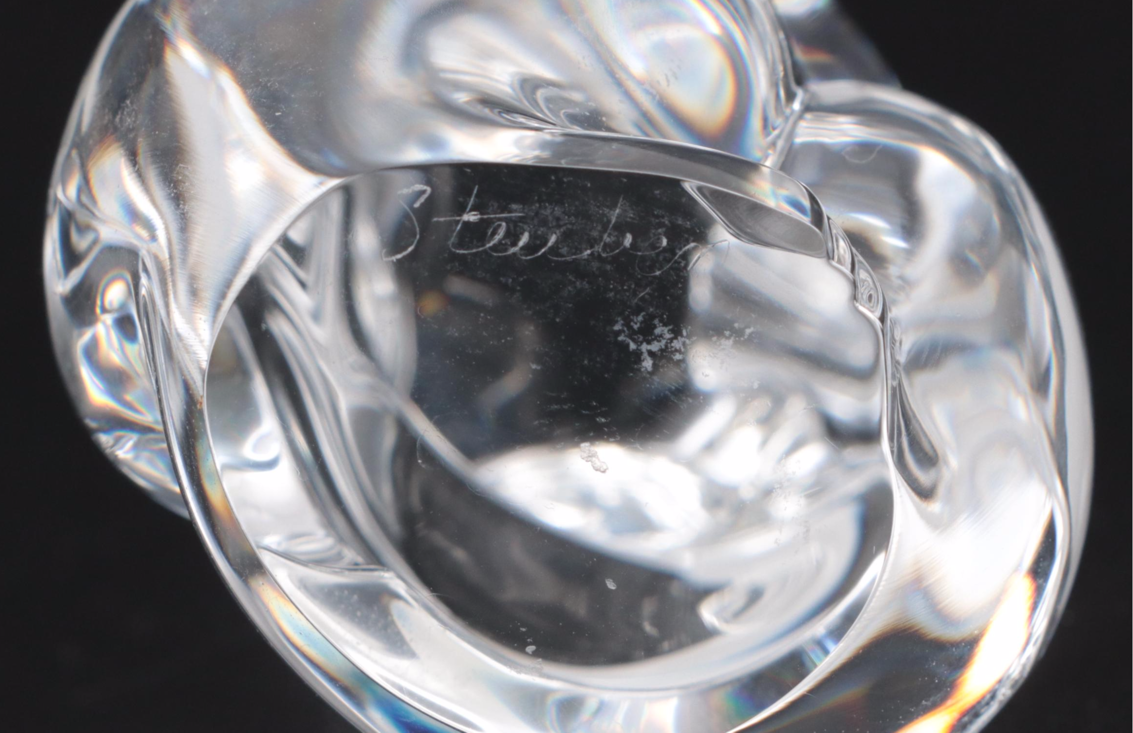 Steuben Art Glass Fox Figurine by Lloyd Atkins, Late 20th Century