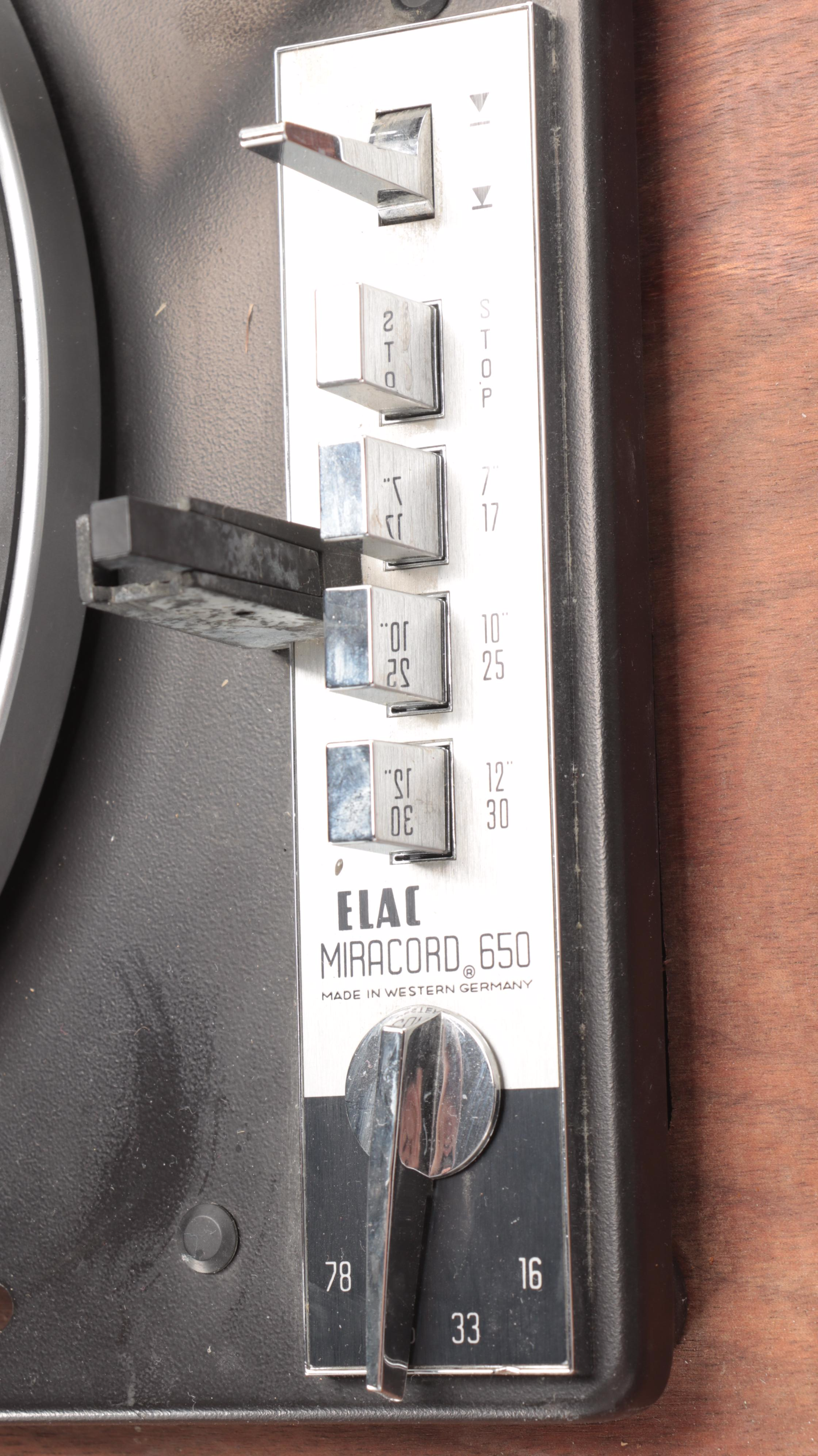 Benjamin Miracord ELAC 650 Turntable and Technics Synthesizer Stereo Receiver