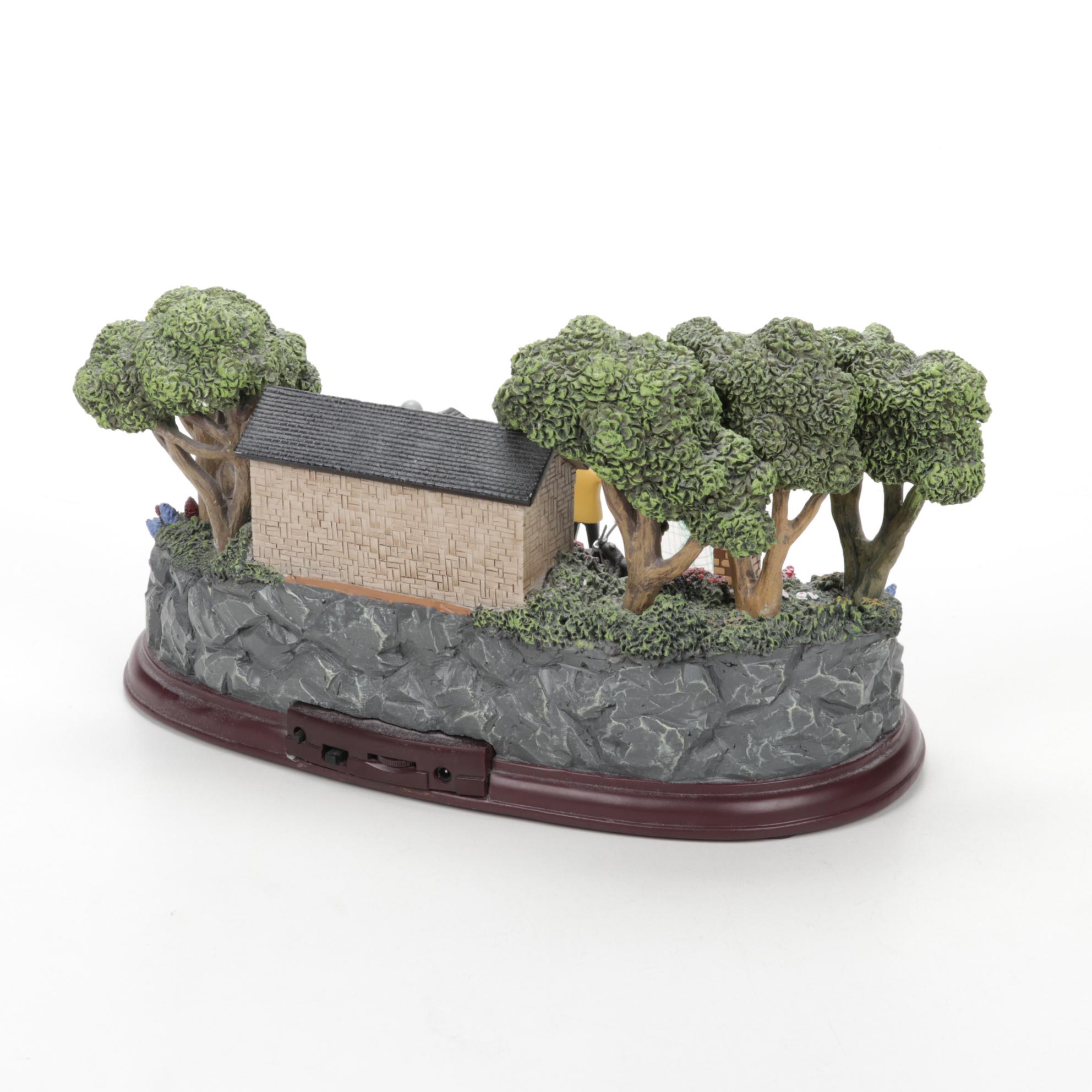 Hawthorne Village Elvis "Welcome to Graceland!" Musical Figurine, 2017