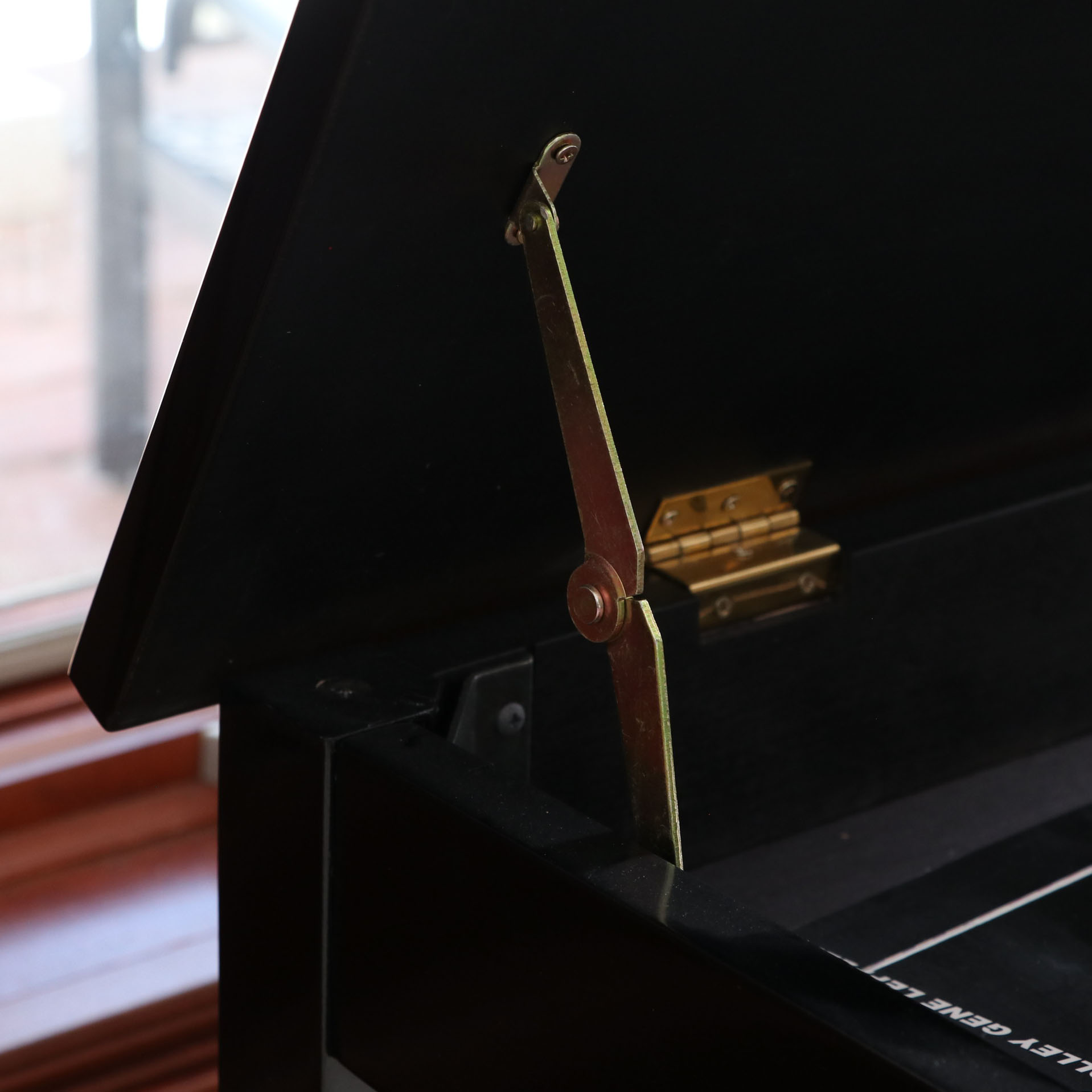 Kawai GE-30 Baby Grand Piano with Bench, 2011