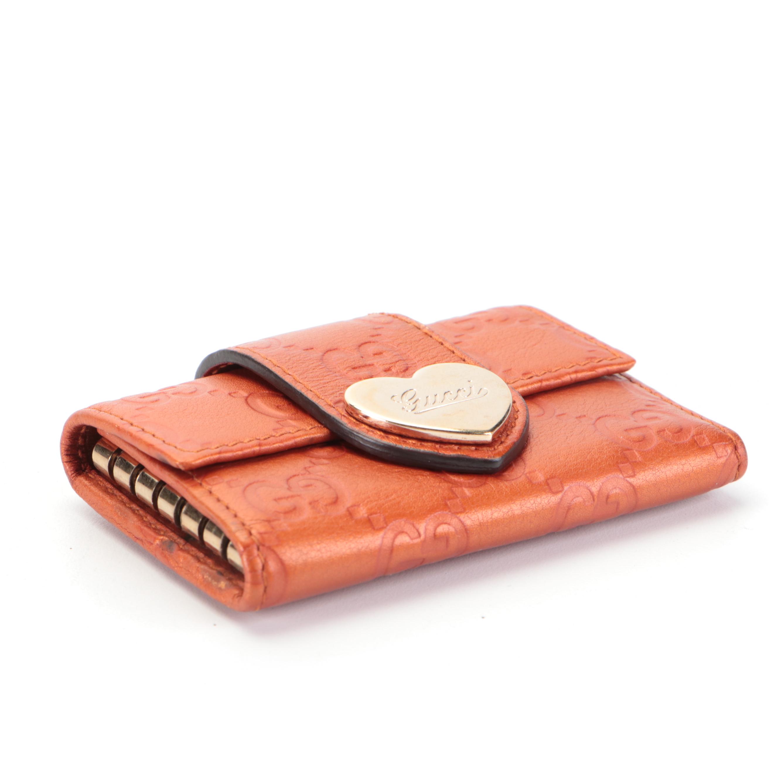 Gucci Heart Clasp 6-Key Case in Guccissima Leather
