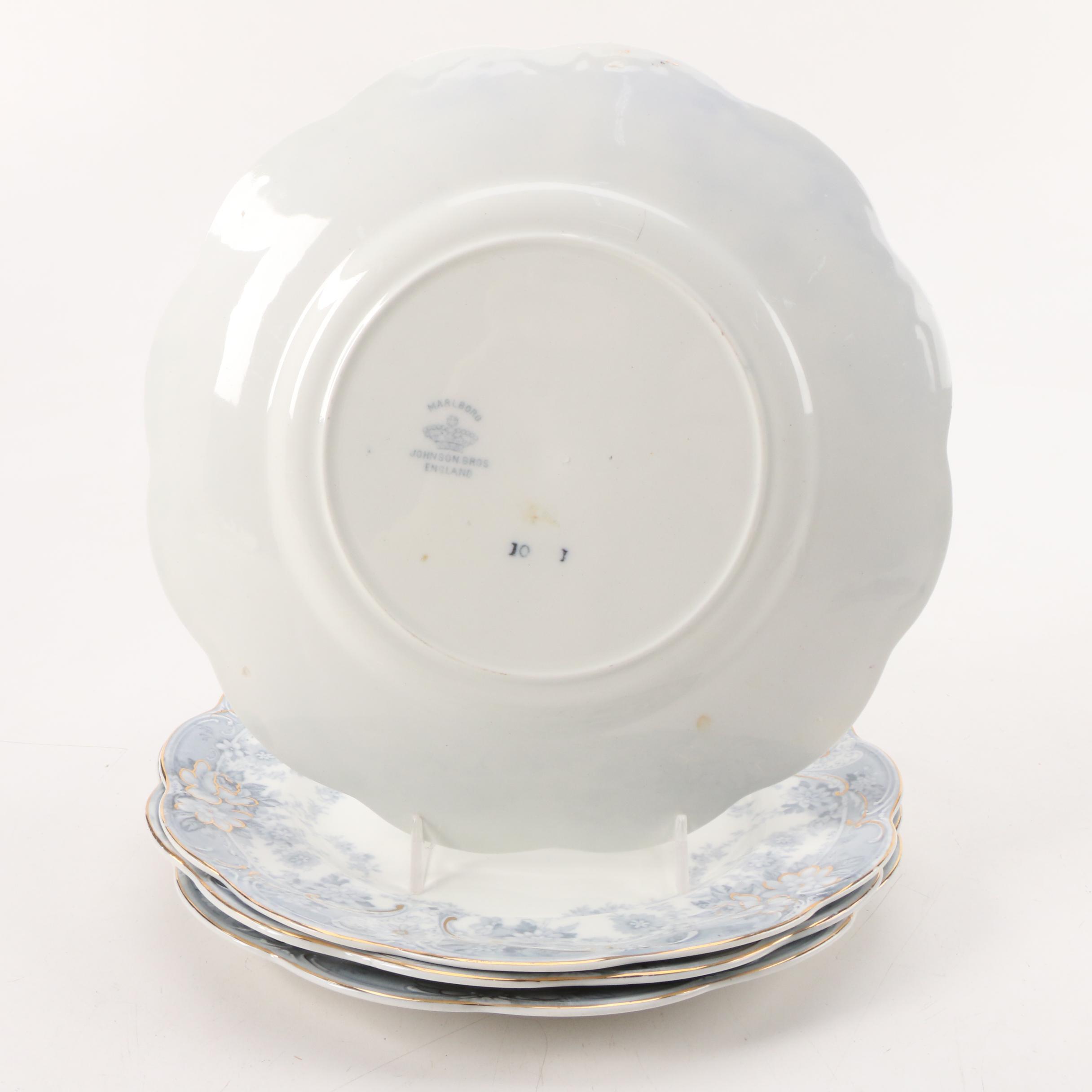 Johnson Bros. "Marlboro" Ironstone Dinner Plates, 20th Century