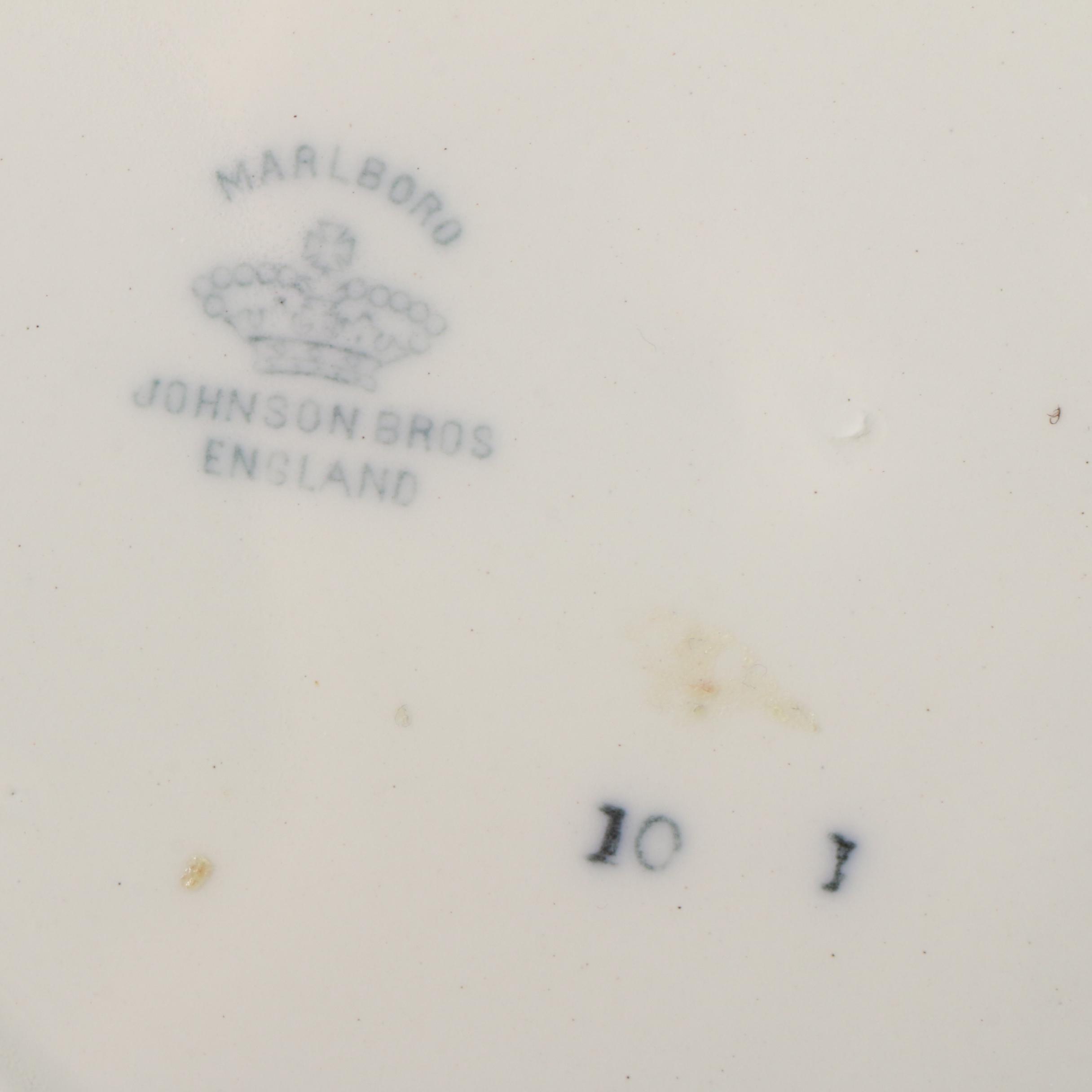 Johnson Bros. "Marlboro" Ironstone Dinner Plates, 20th Century