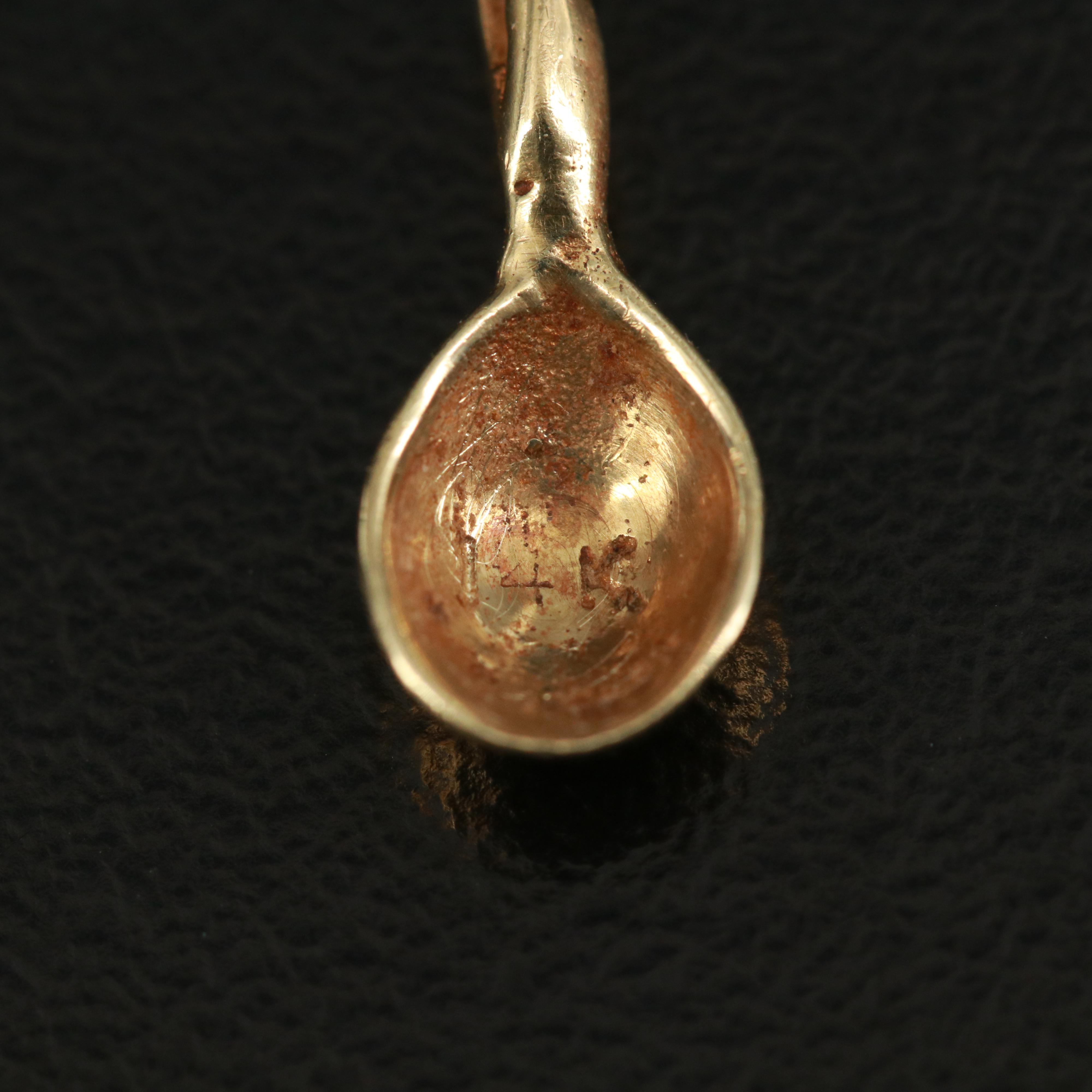 14K Snuff Spoon Pendant with Feminine Figure Design