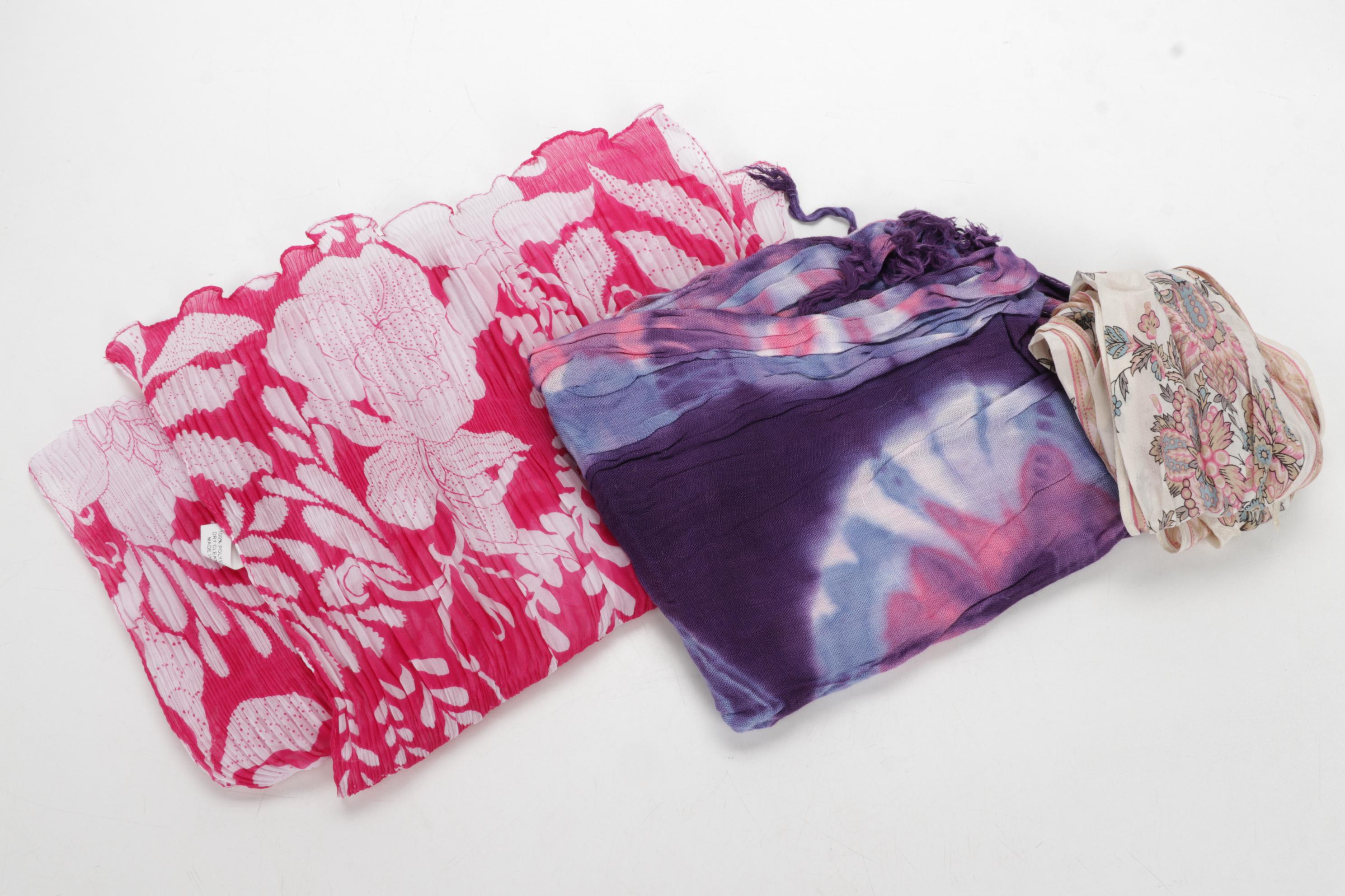 Oscar De La Renta, Echo, Laurel Burch, Nordstrom Cashmere, and More Scarves