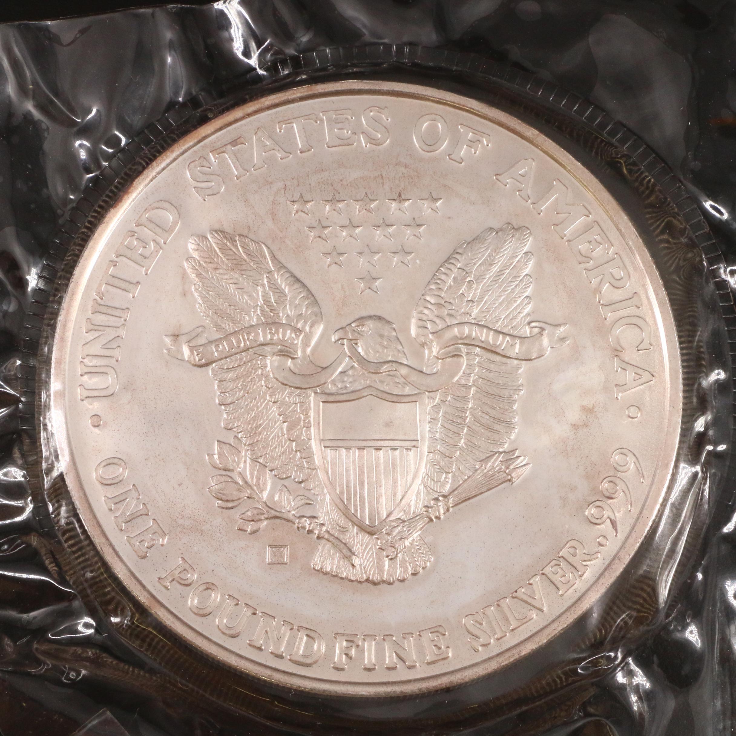 1992 Washington Mint "One Pound Silver Eagle" .999 Fine Silver Round