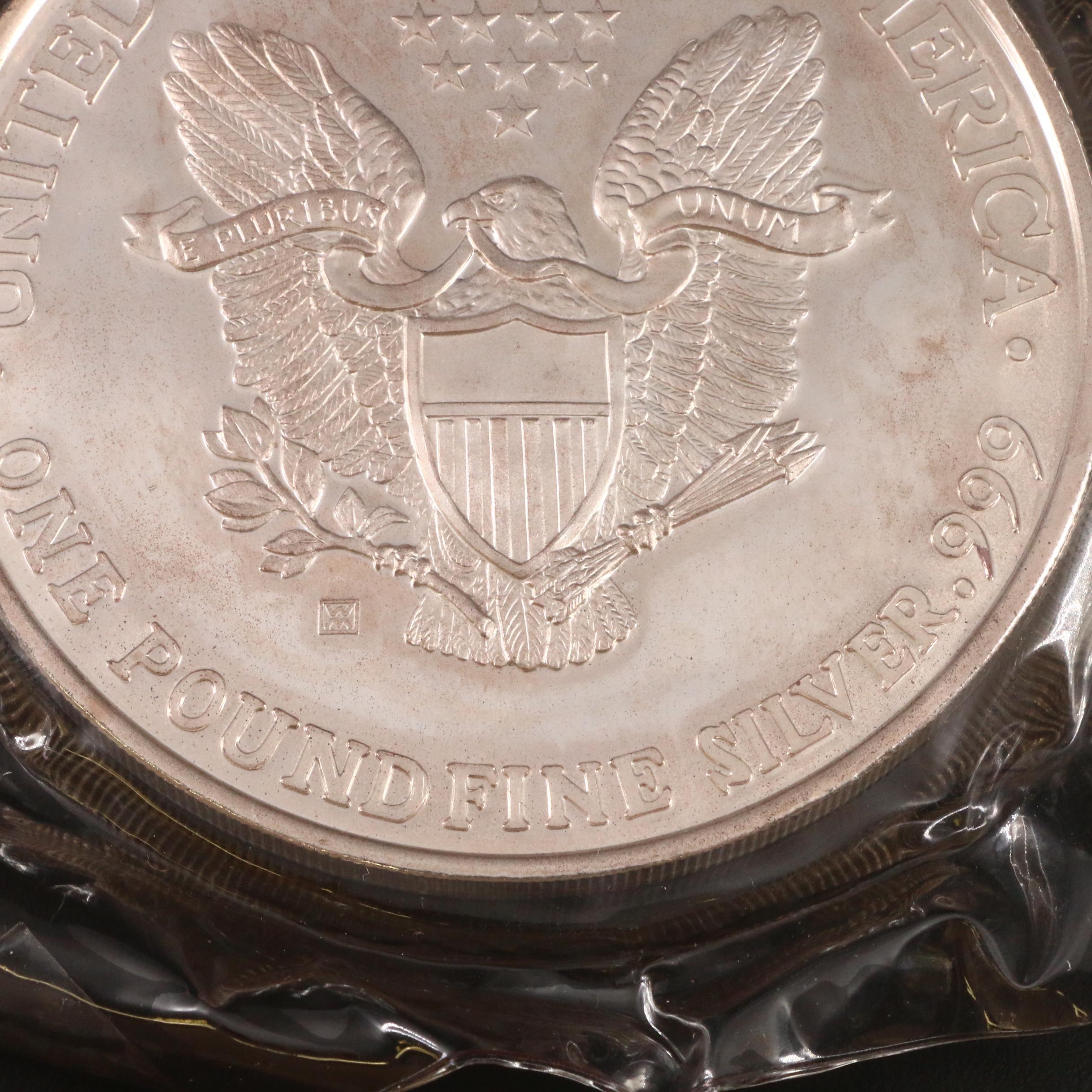 1992 Washington Mint "One Pound Silver Eagle" .999 Fine Silver Round