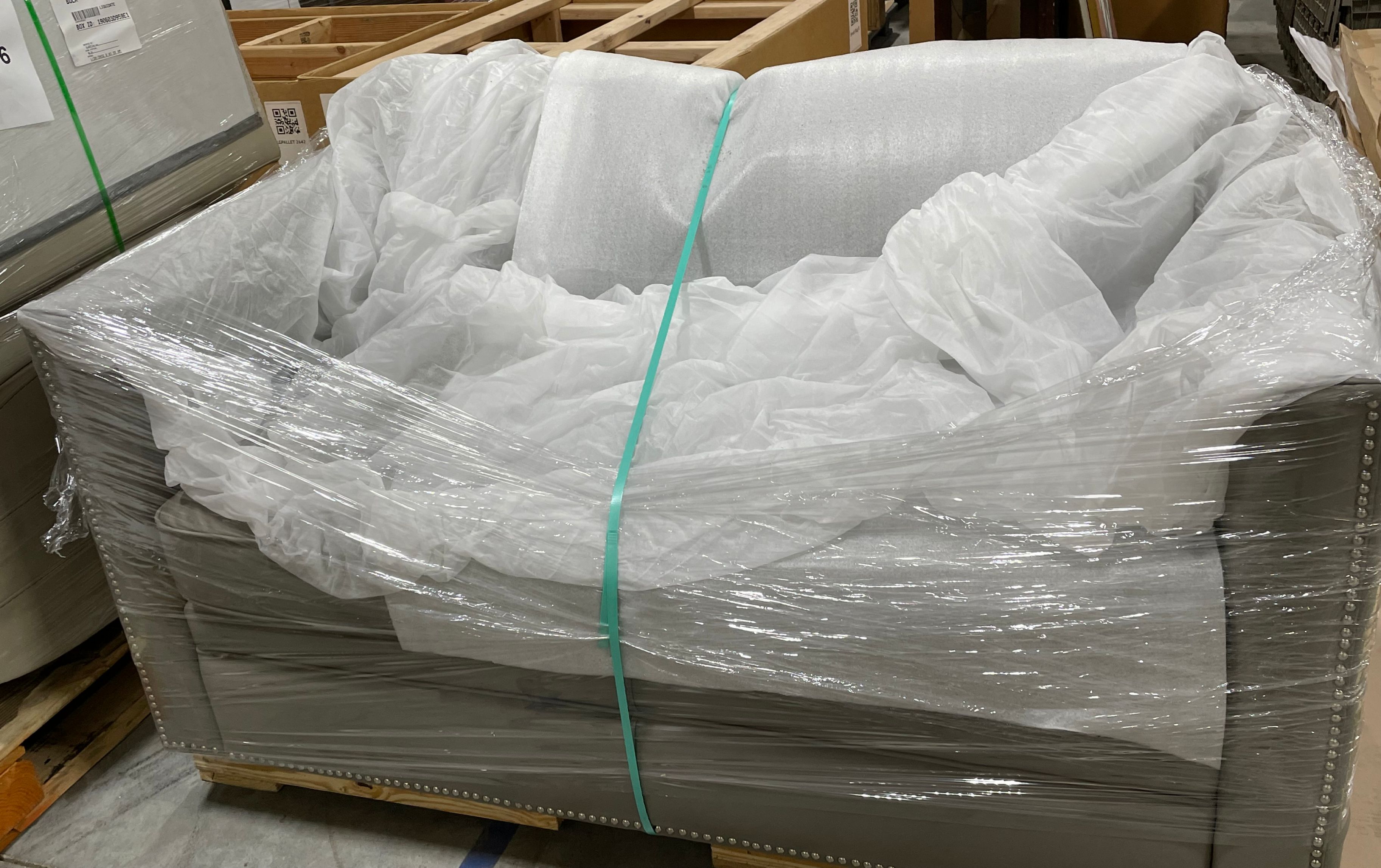 Simon Li "Jameston" Leather Loveseat in Gray