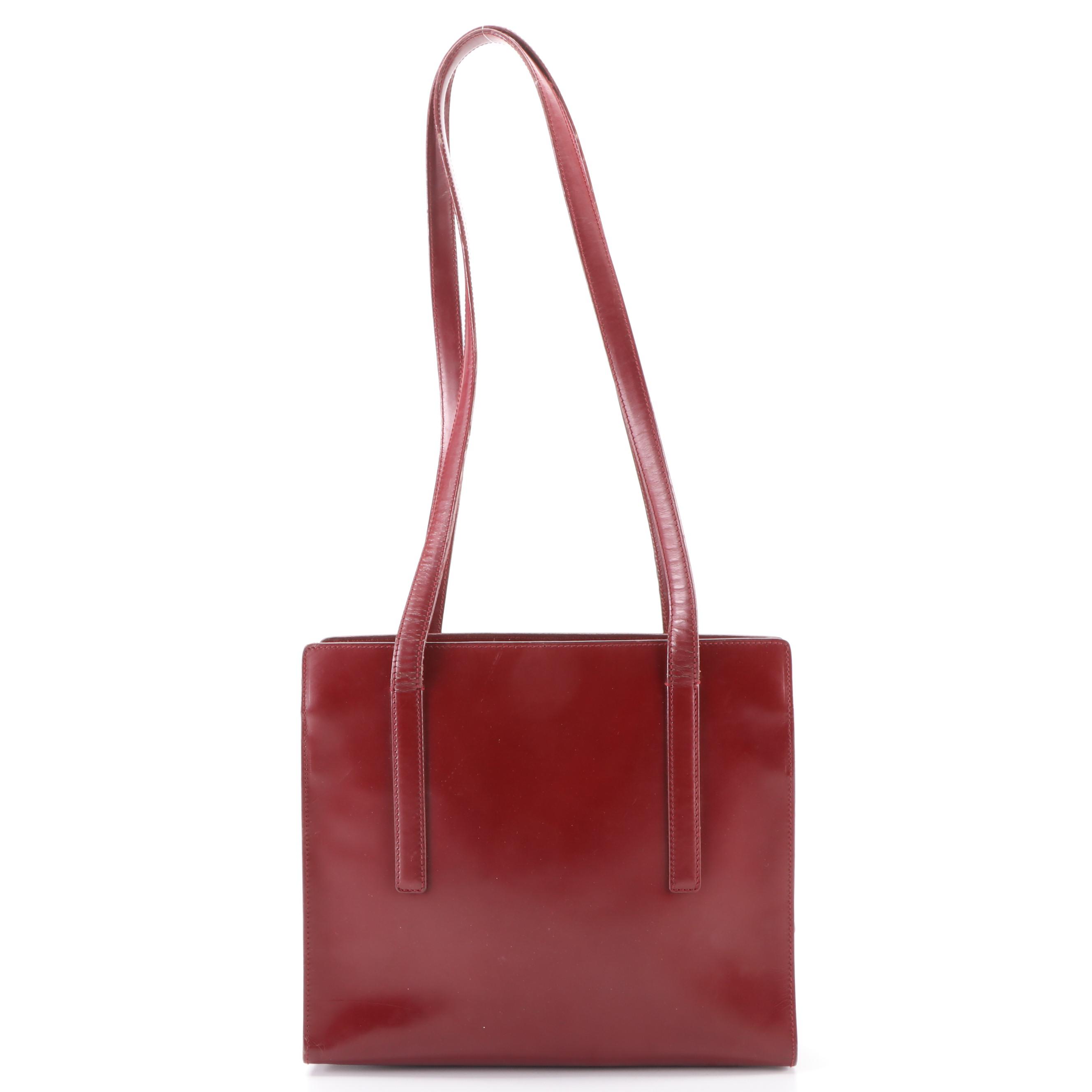 Prada Shoulder Bag in Red Spazzolato Leather