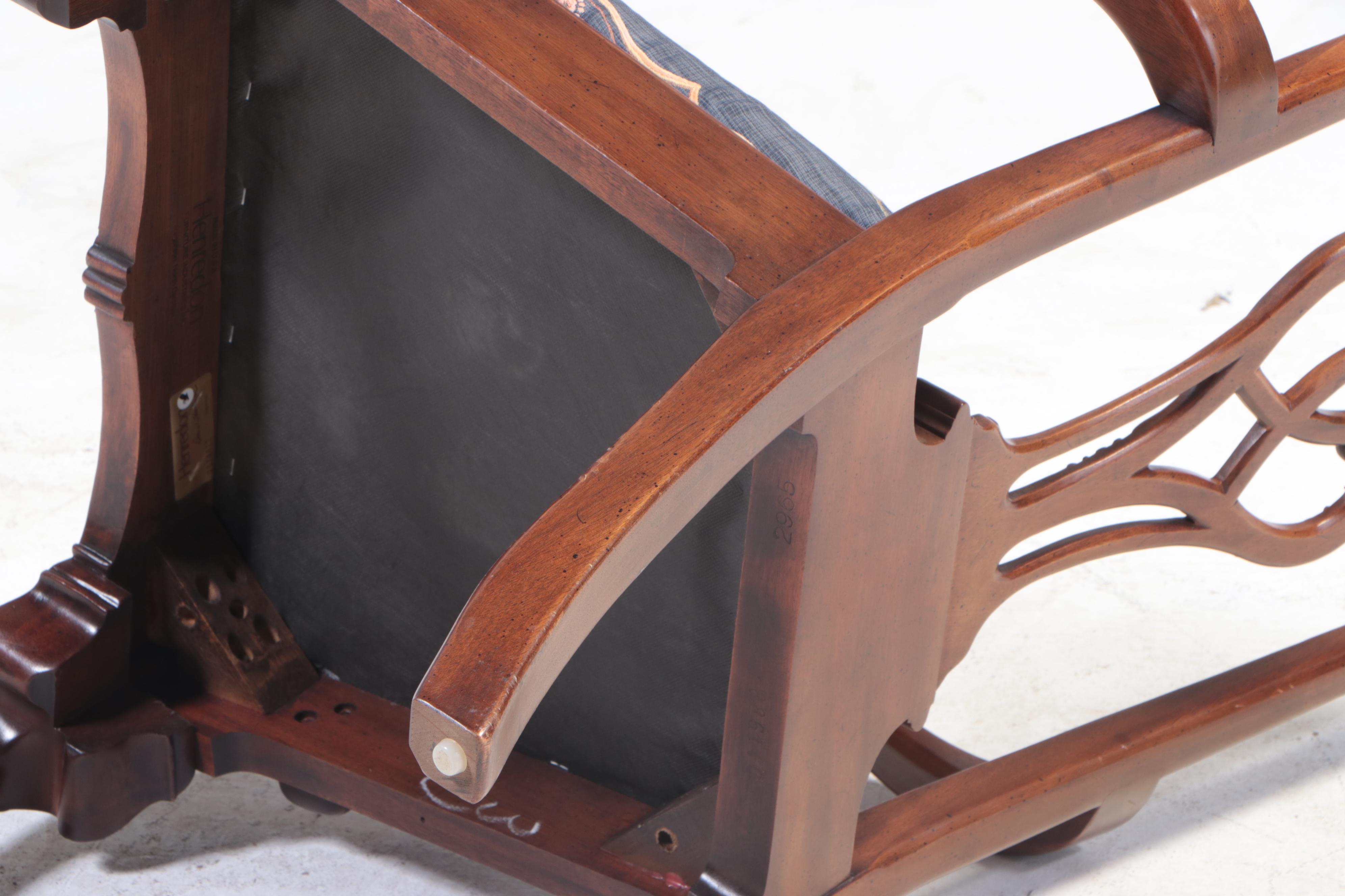 Henredon "Rittenhouse Square" Chippendale Style Carved Mahogany Dining Set