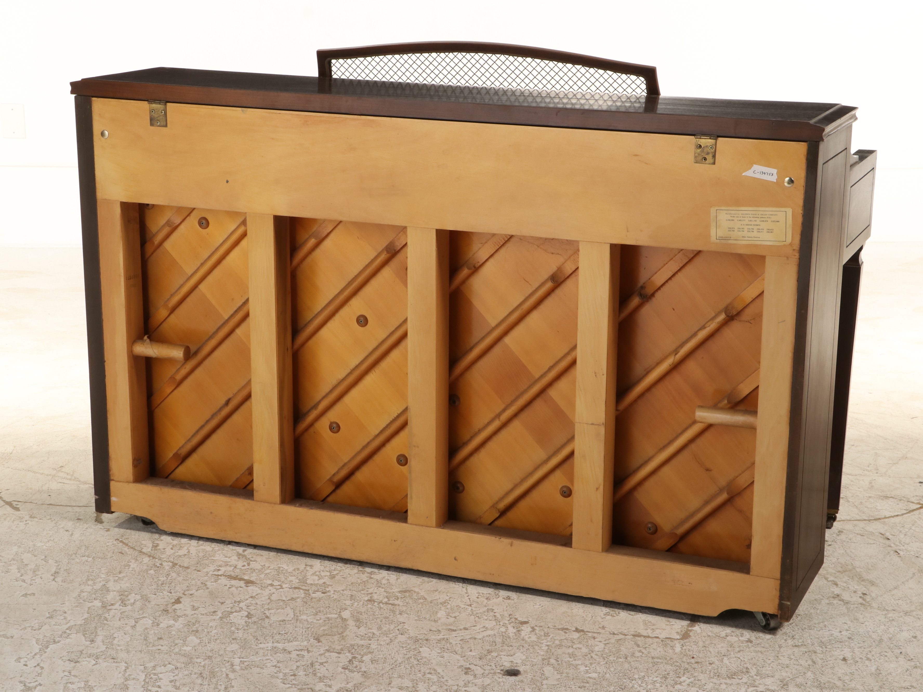 Baldwin "Model 950L" Mahogany Upright Piano, Mid to Late 20th Century