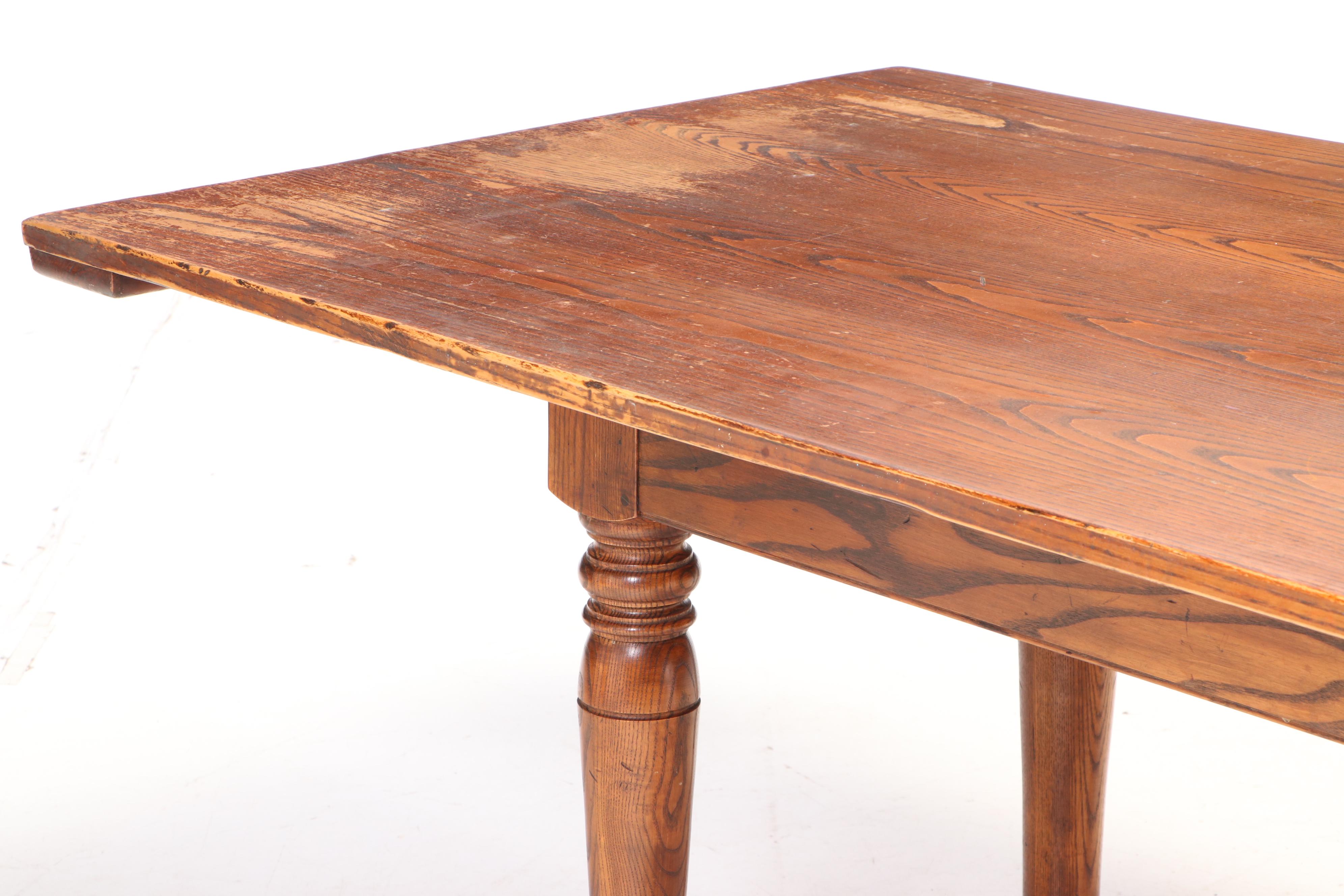 Kindel Furniture "Chimney Hill" Oak Dining Table, Mid to Late 20th Century