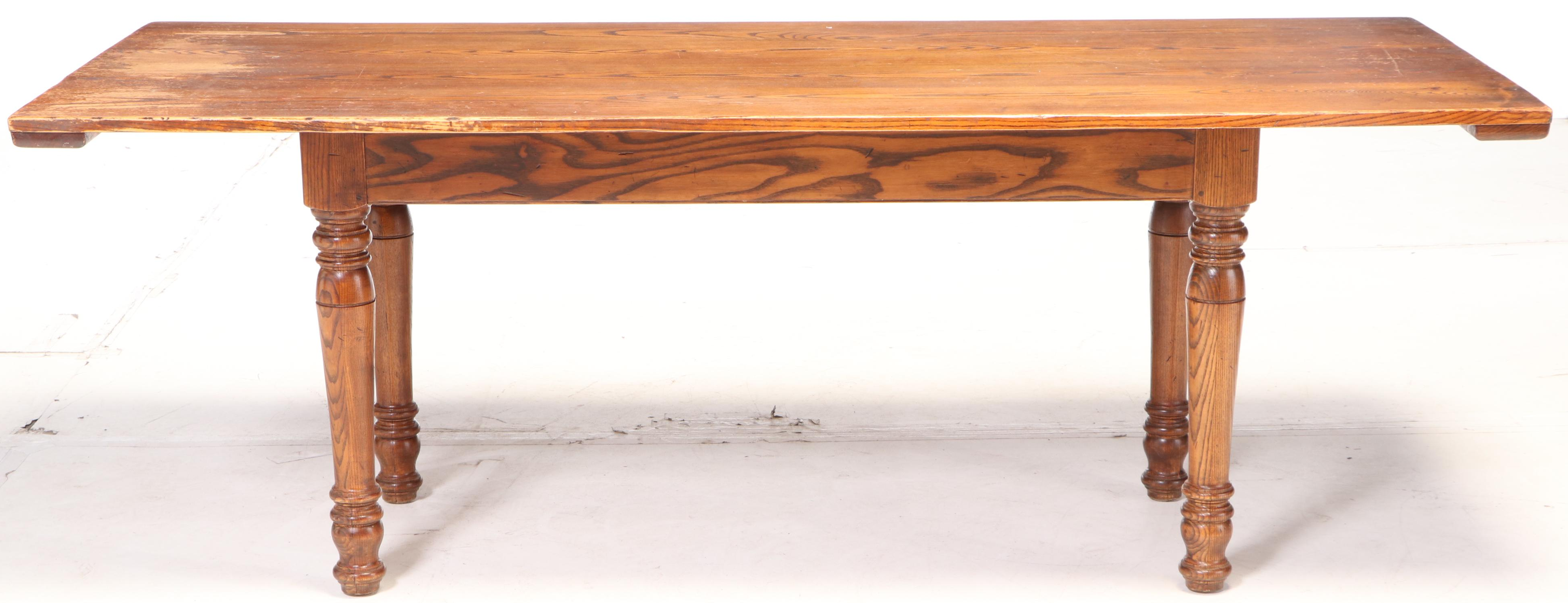 Kindel Furniture "Chimney Hill" Oak Dining Table, Mid to Late 20th Century