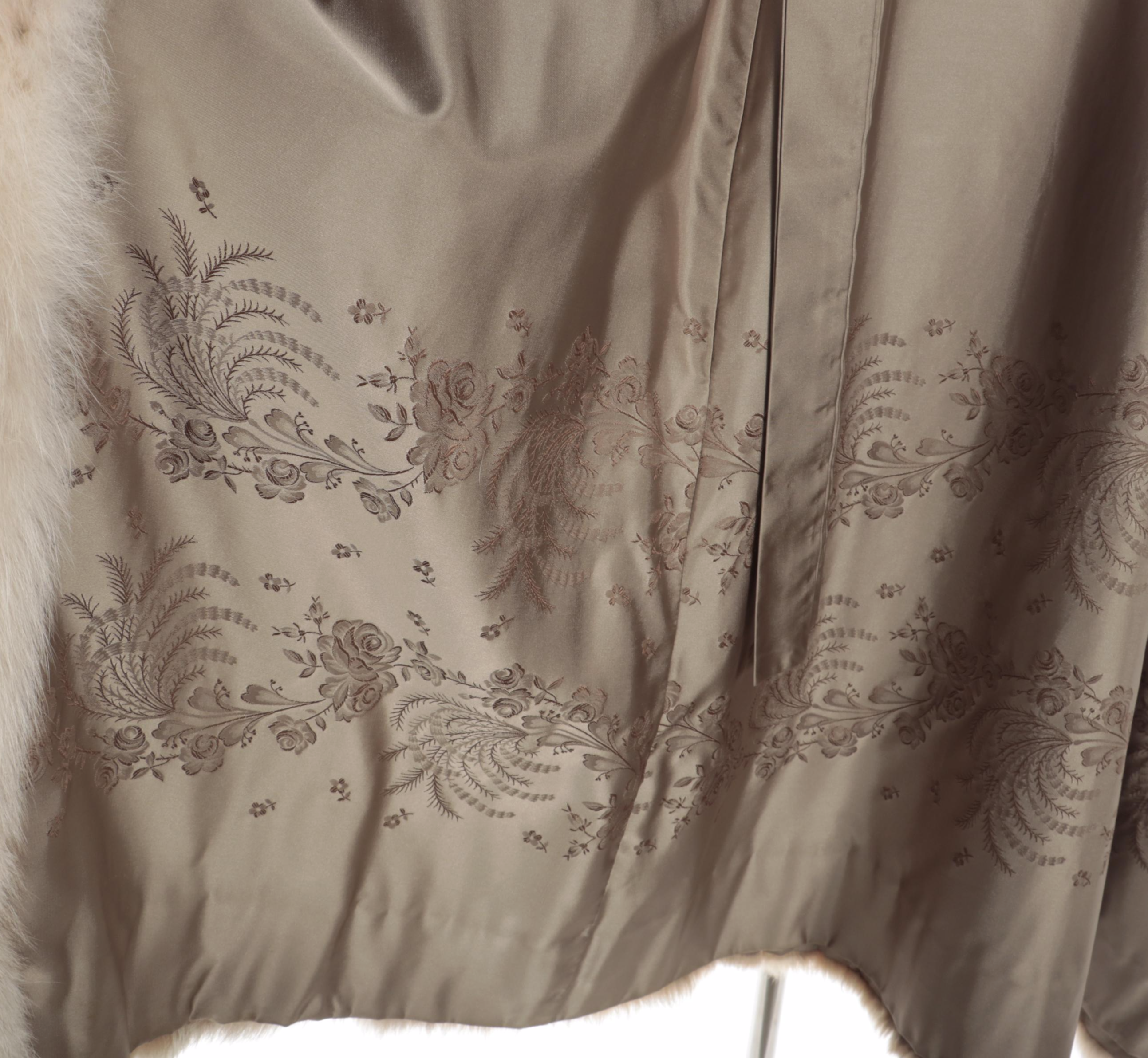 Creeds Canadian Lynx Paw Fur Full-Length Coat with Tuxedo Collar