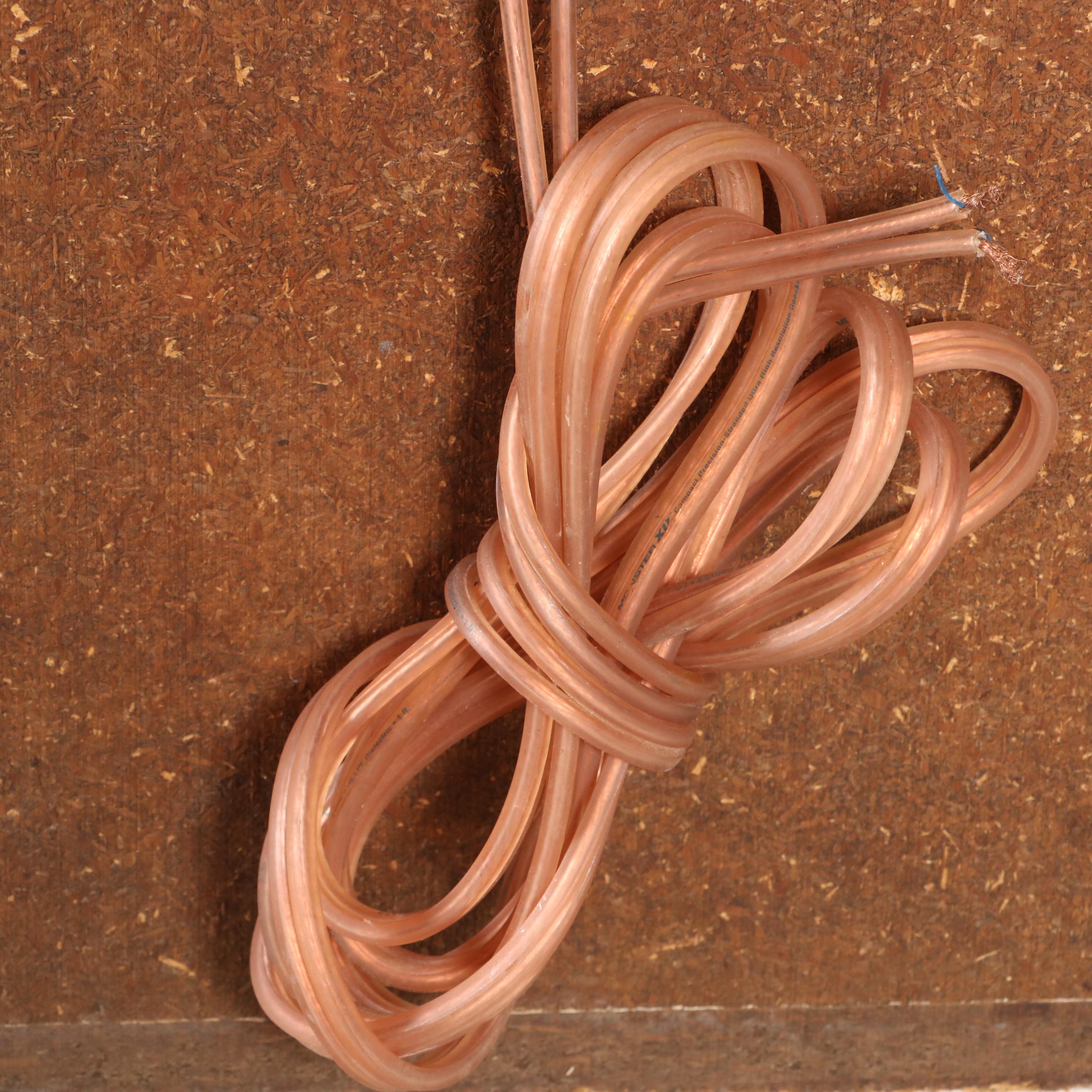 Advent A4 Loudspeaker System in Walnut Veneer with Laminate Stands