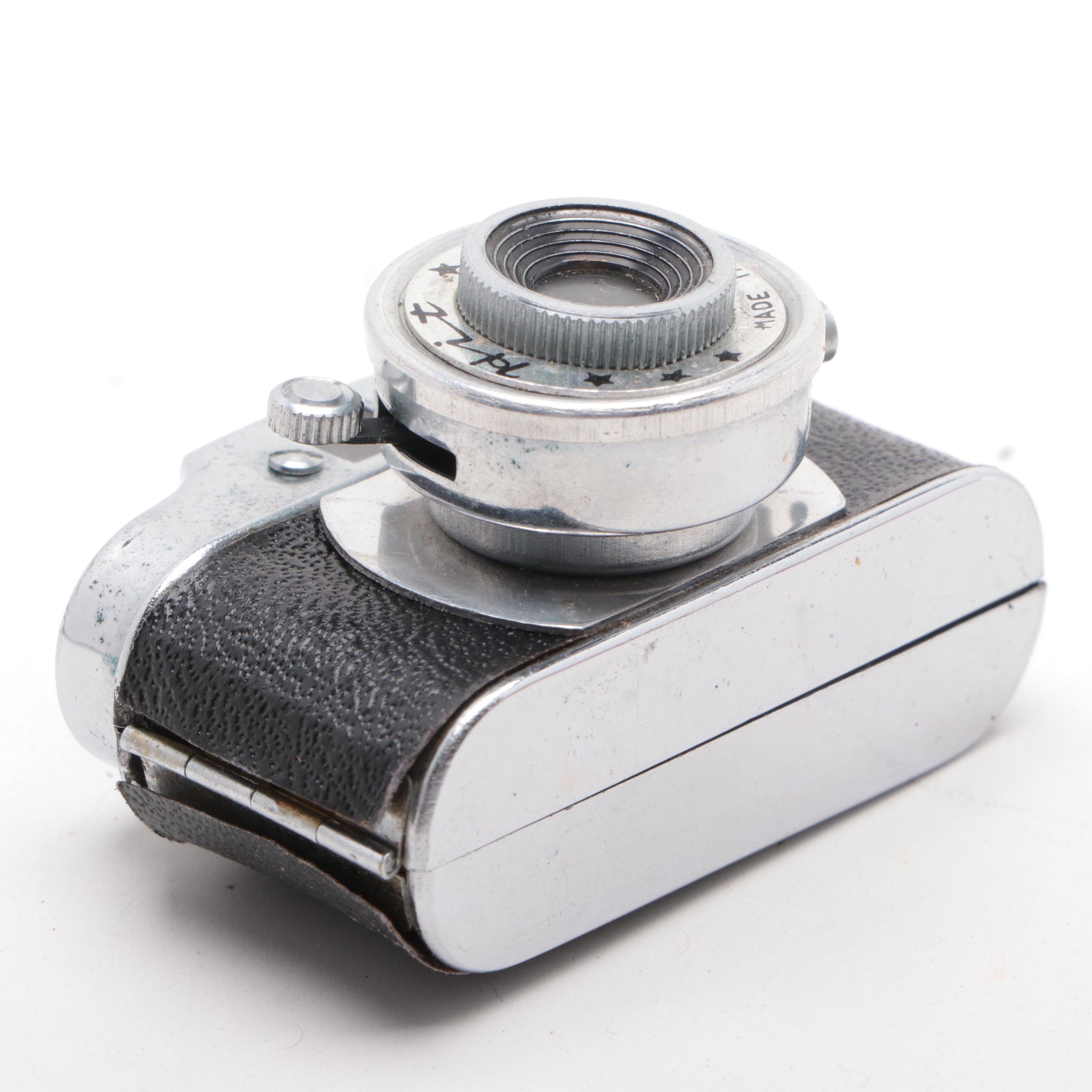 Tougodo Hit Subminiature Camera, Mid-20th Century