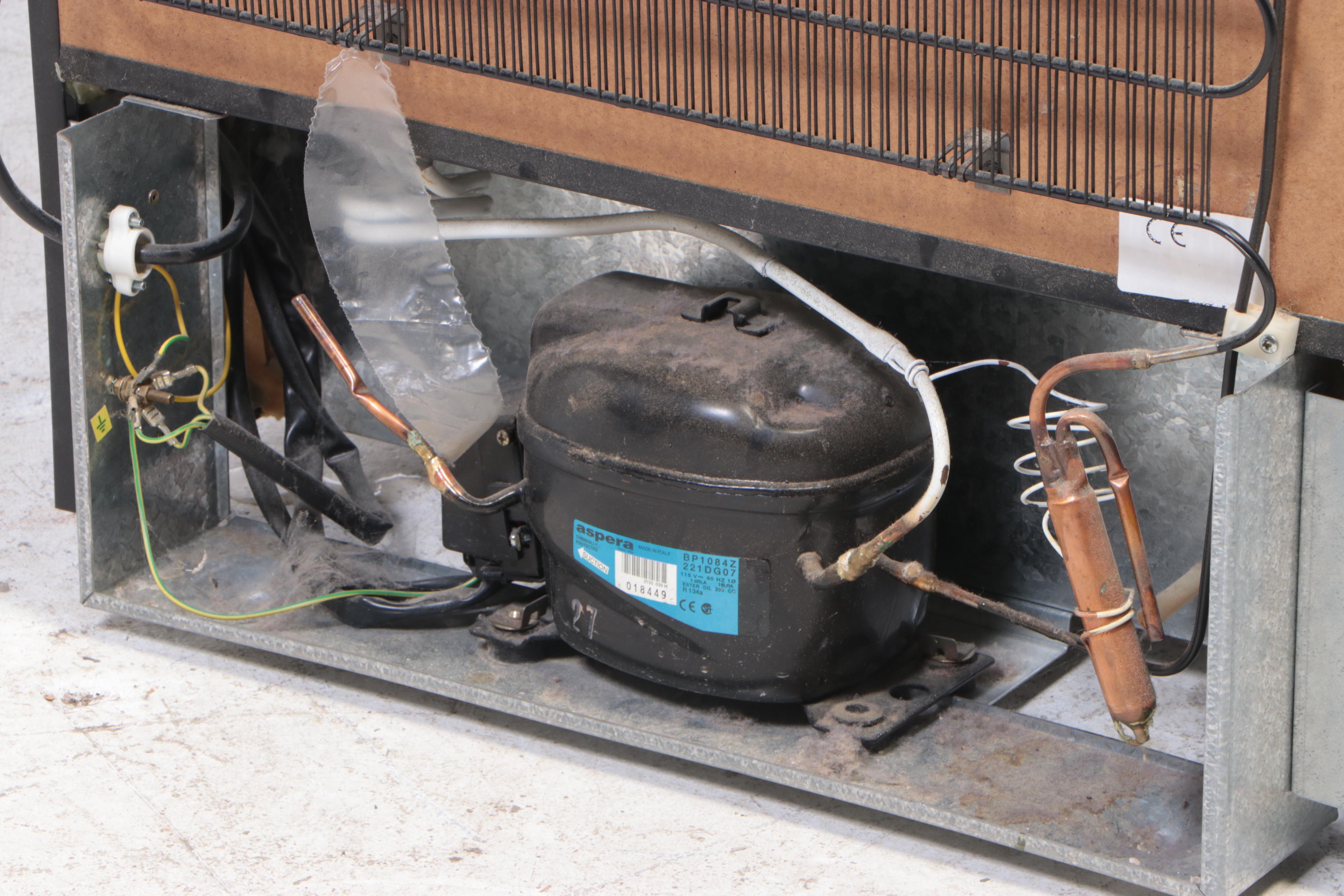 EuroCave "Confort Vieillithèque V-264" Wine Cooler