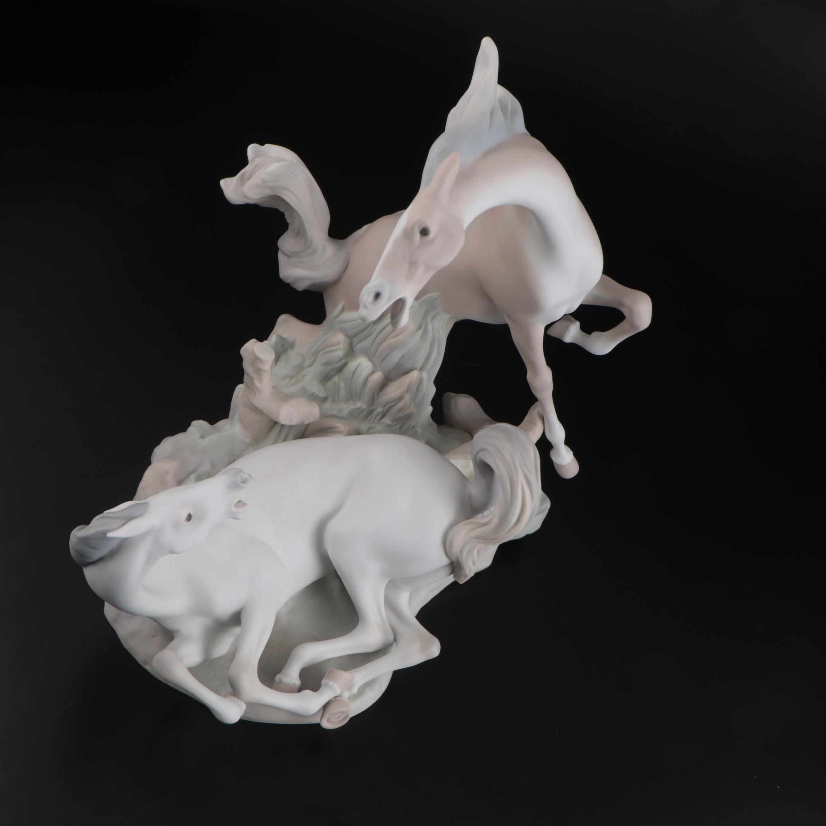 Lladró "Group of Horses" Matte Porcelain Figurine Designed by Fulgencio García