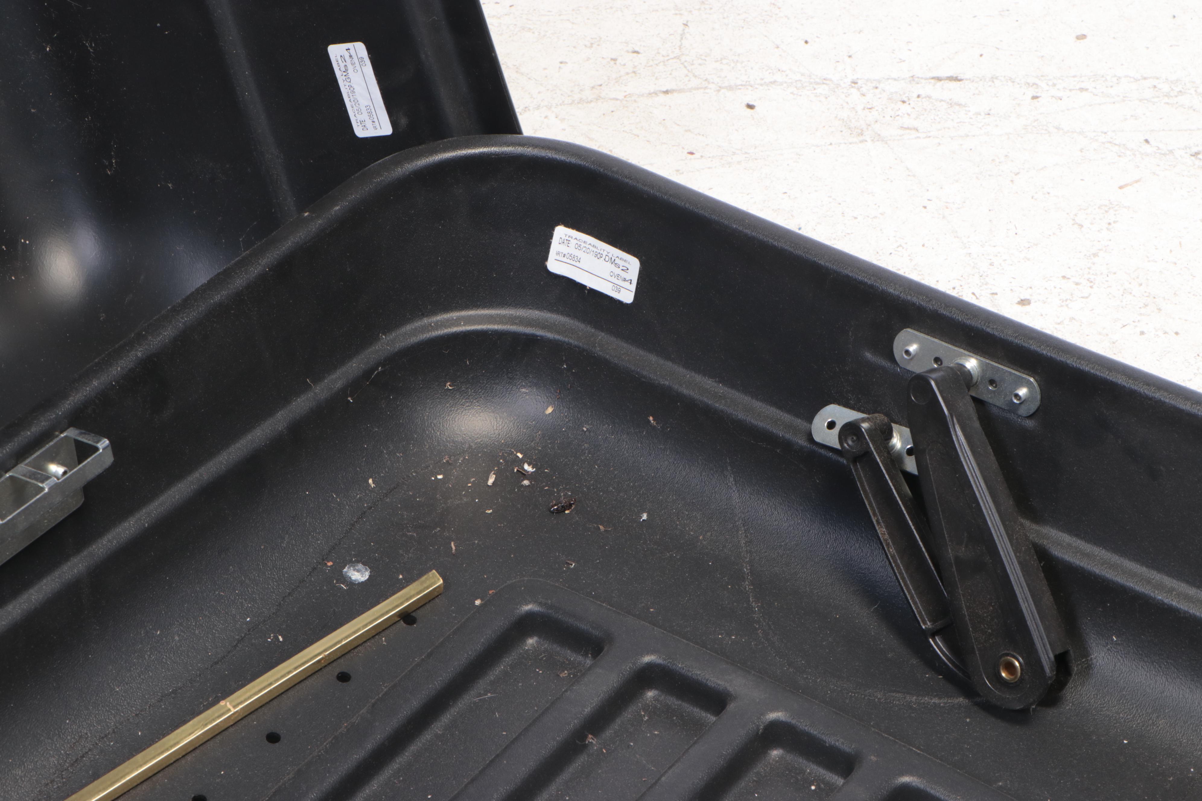 Thule "Sidekick" Hardshell Cargo Carrier