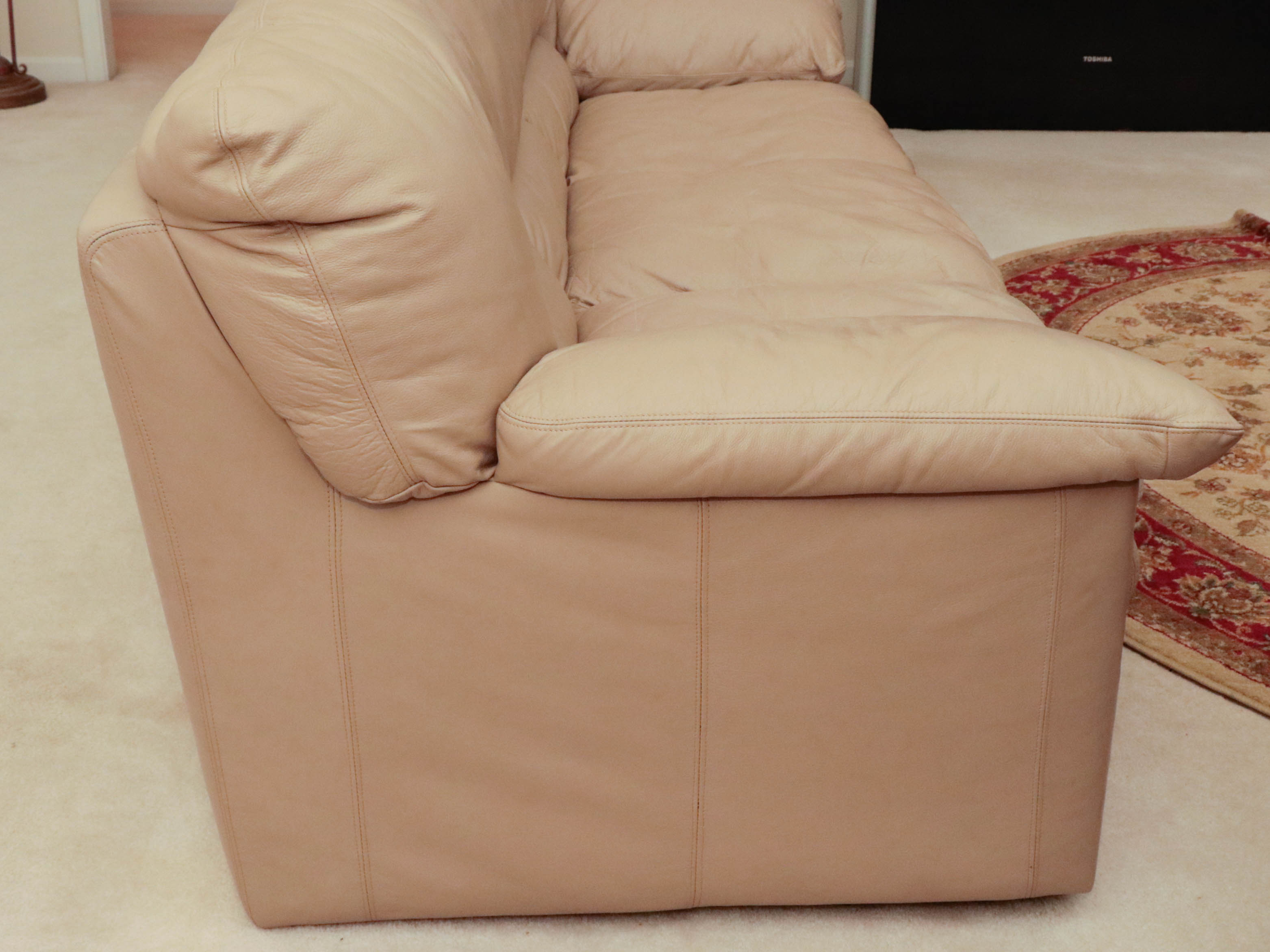 Viewpoint Leather Works Leather Sofa, Late 20th Century