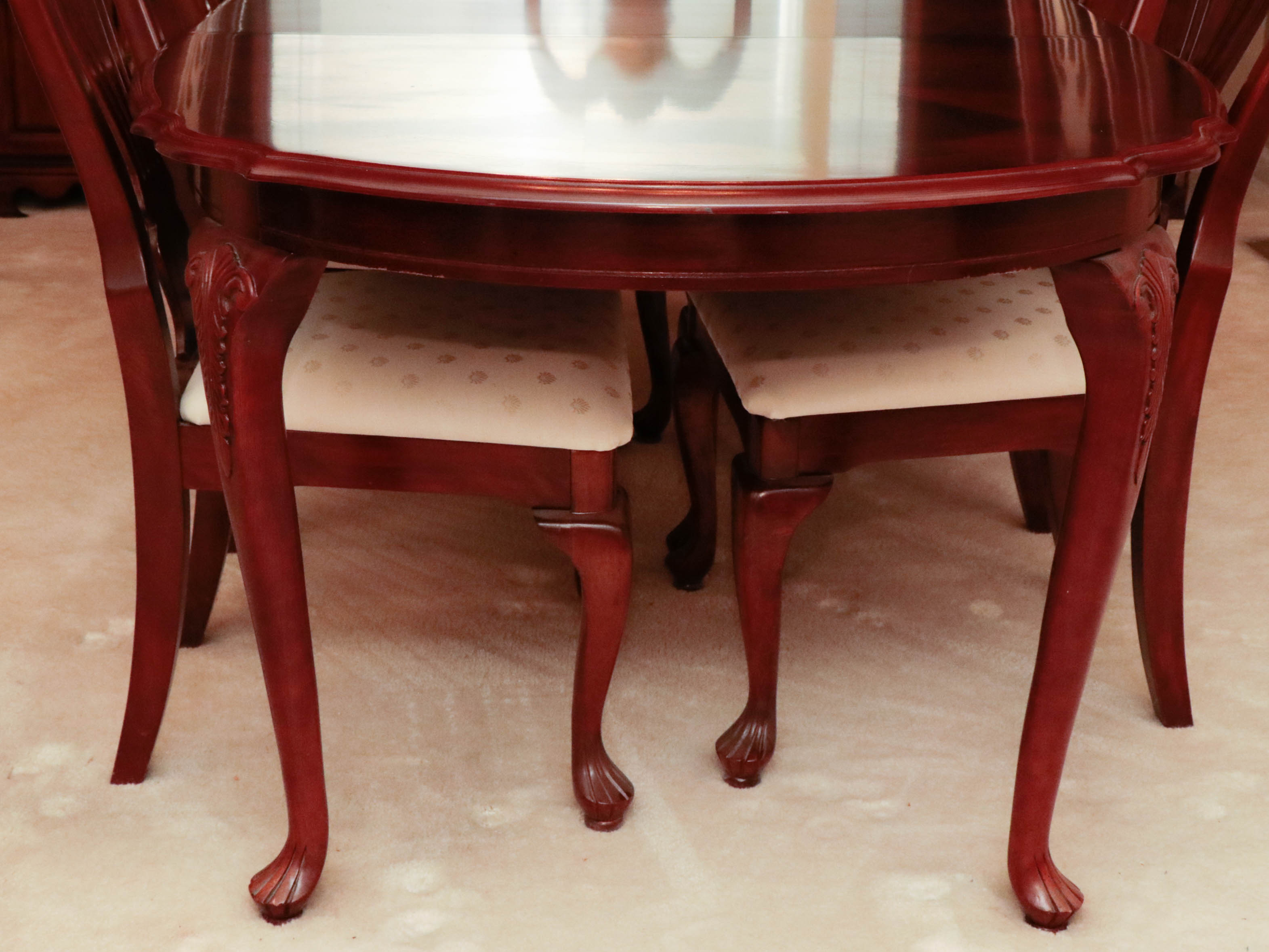 Southern Art Furniture Co. George III Dining Table Set, Late 20th/Early 21st C.