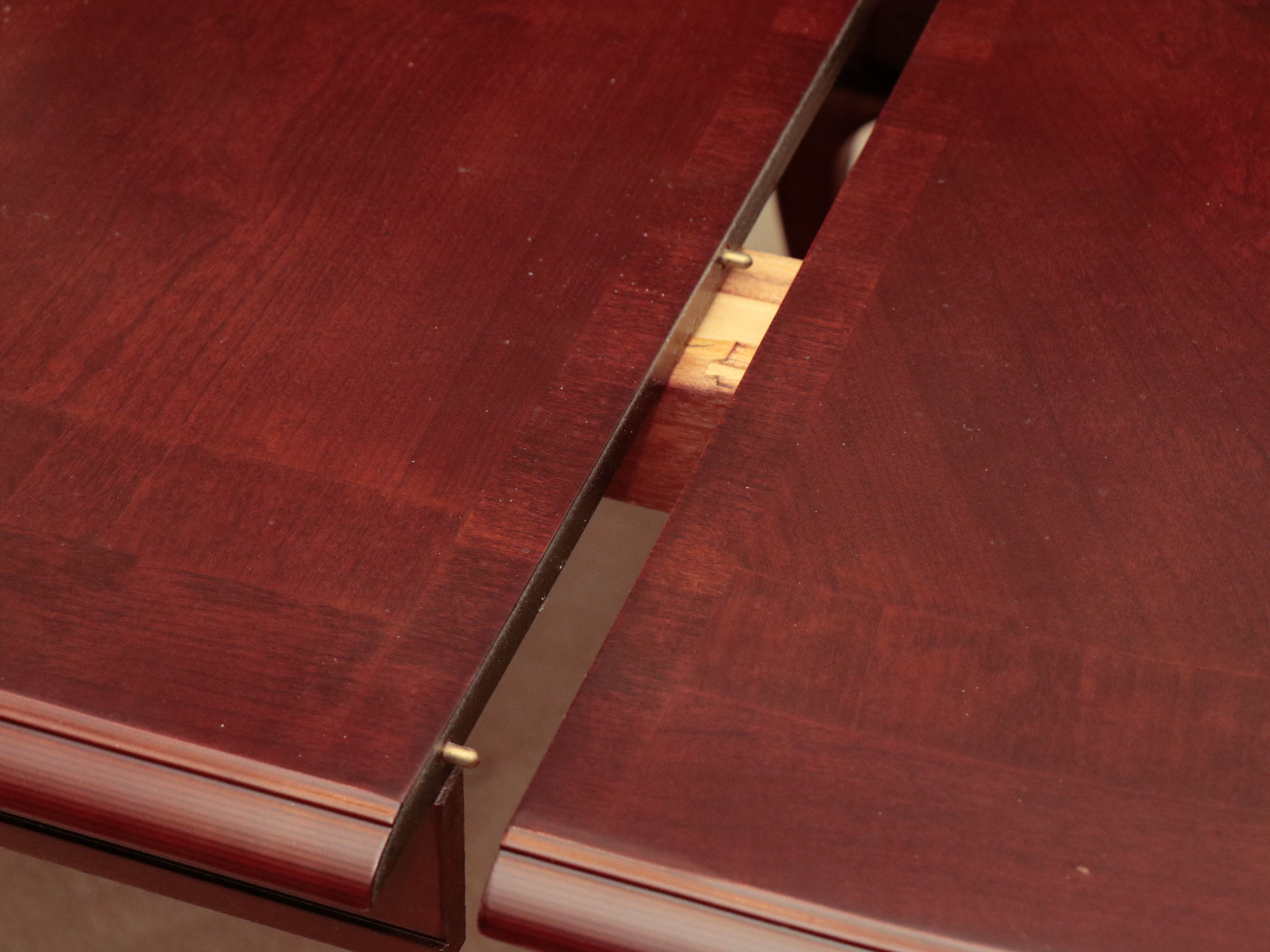 Southern Art Furniture Co. George III Dining Table Set, Late 20th/Early 21st C.