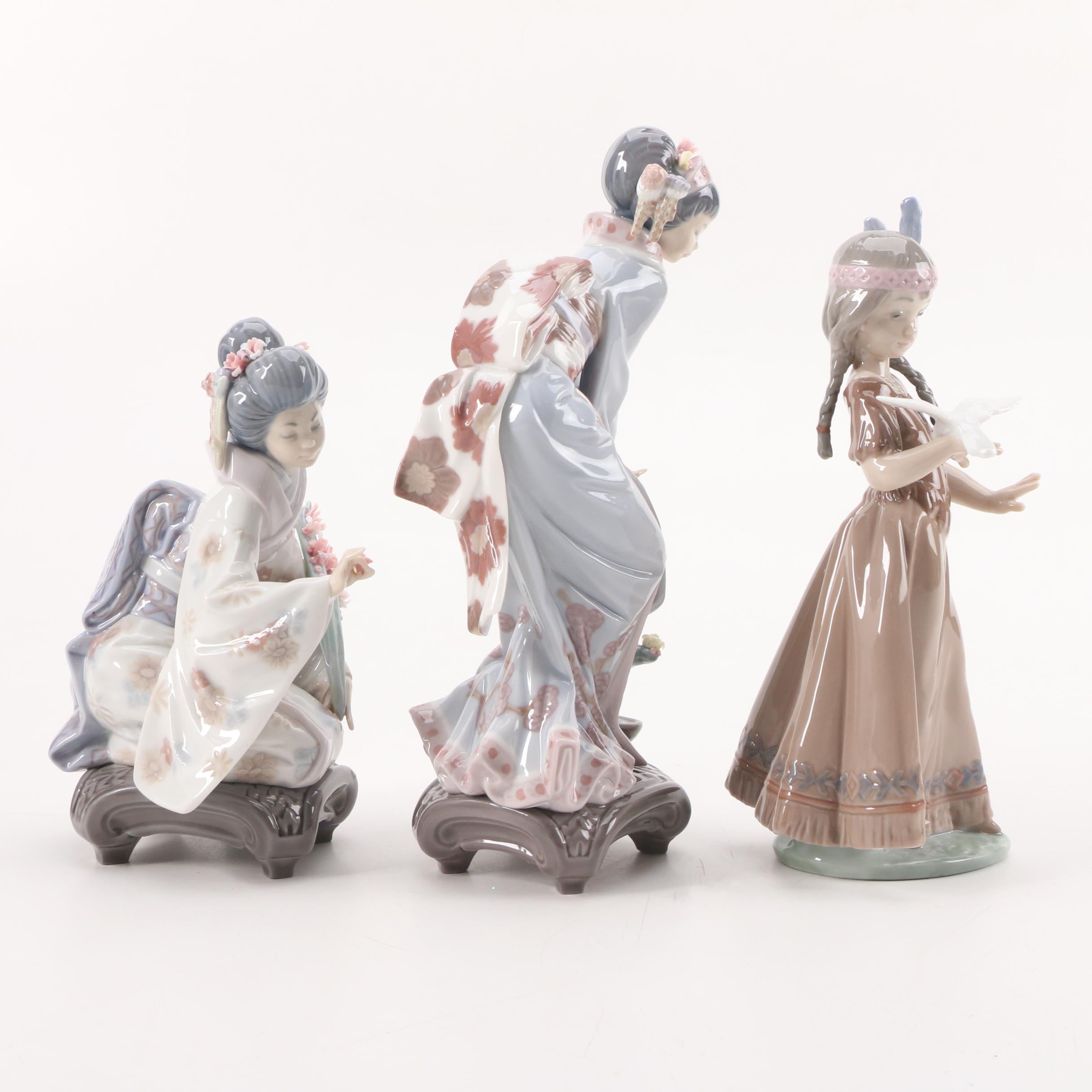 Lladró Porcelain Figurines and Collector's Society Display Sign
