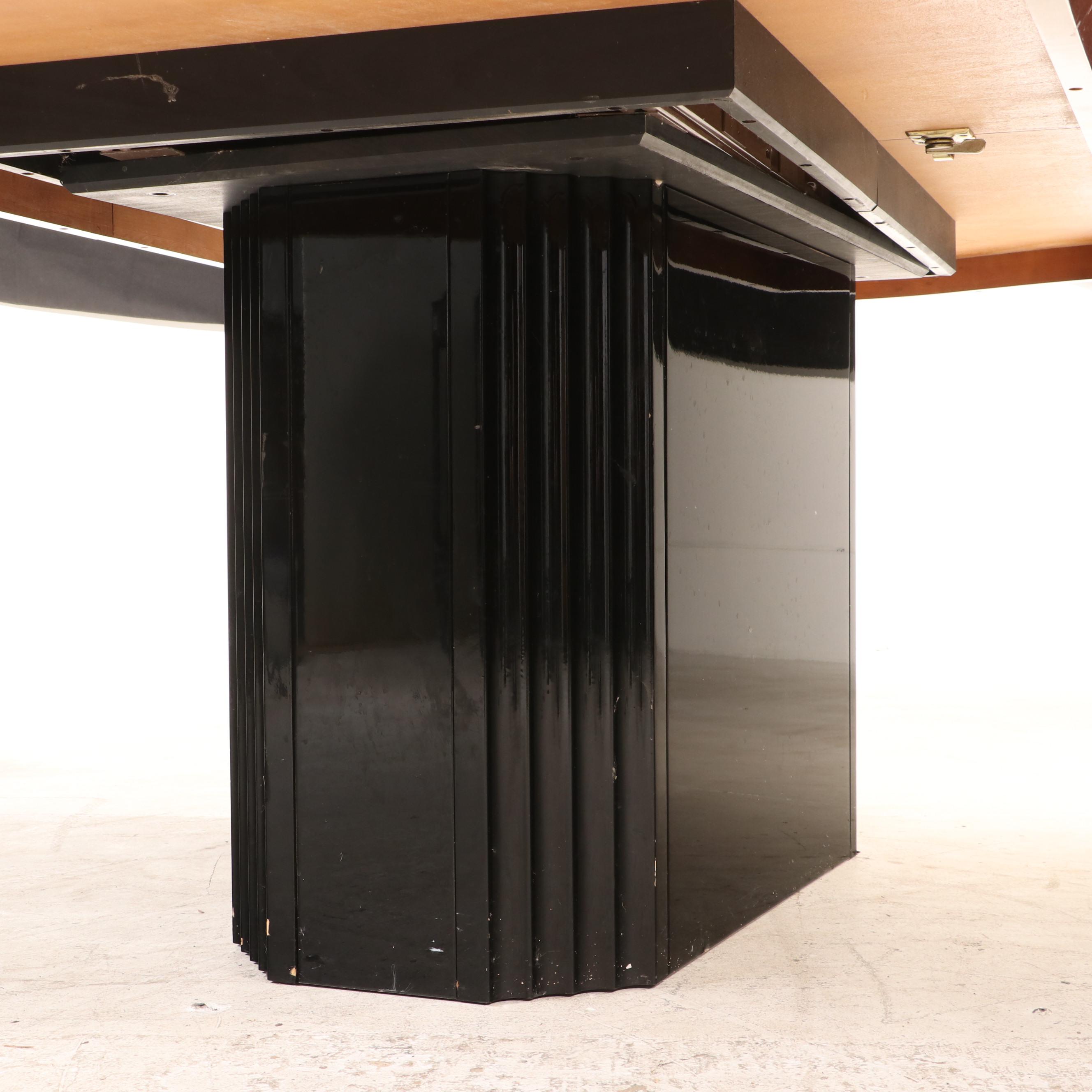 Henredon "Elan Collection" Koa Wood and Black-Lacquered Pedestal Dining Table