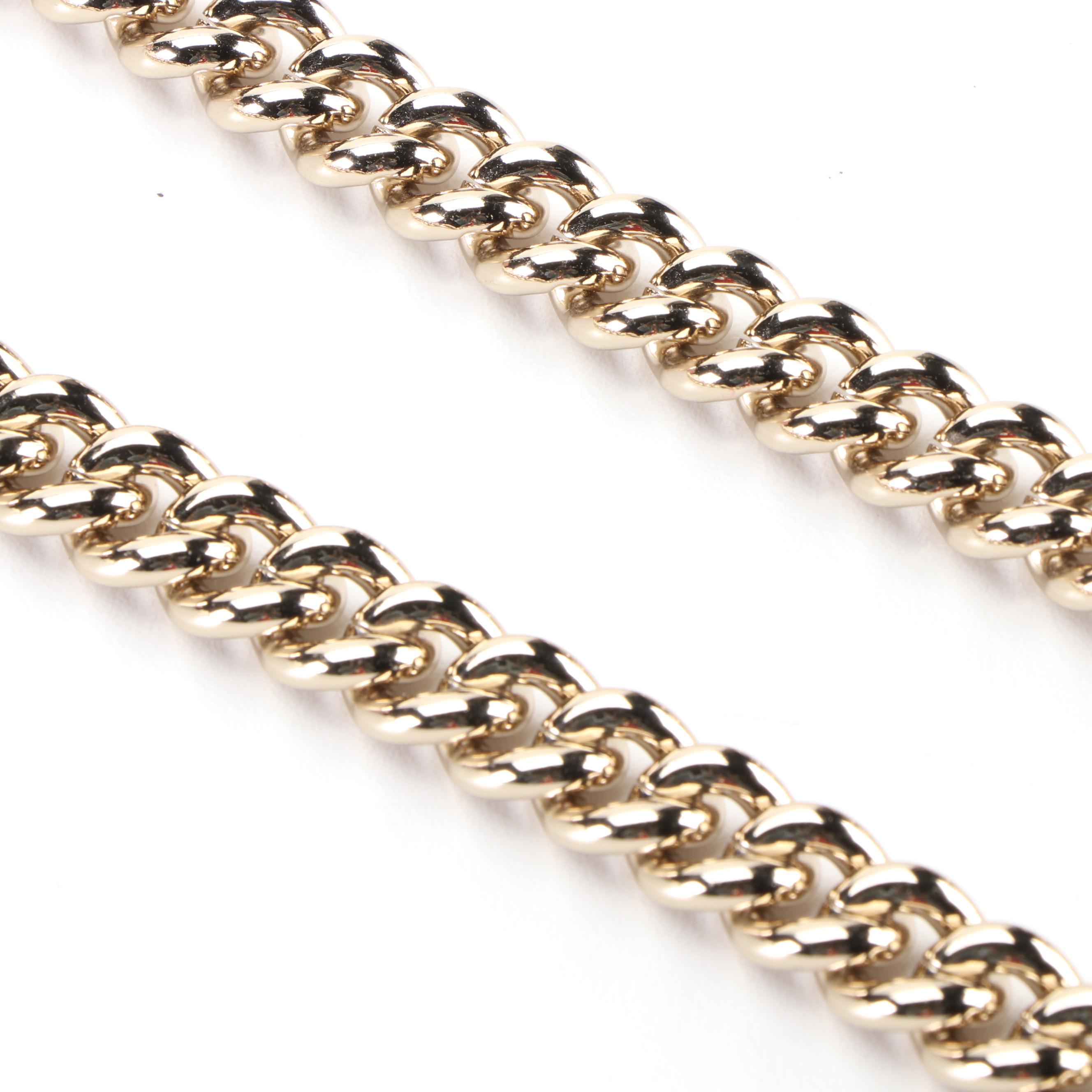 Gucci Emily Crossbody Front Flap Bag in Dusty Pink Microguccissima Leather