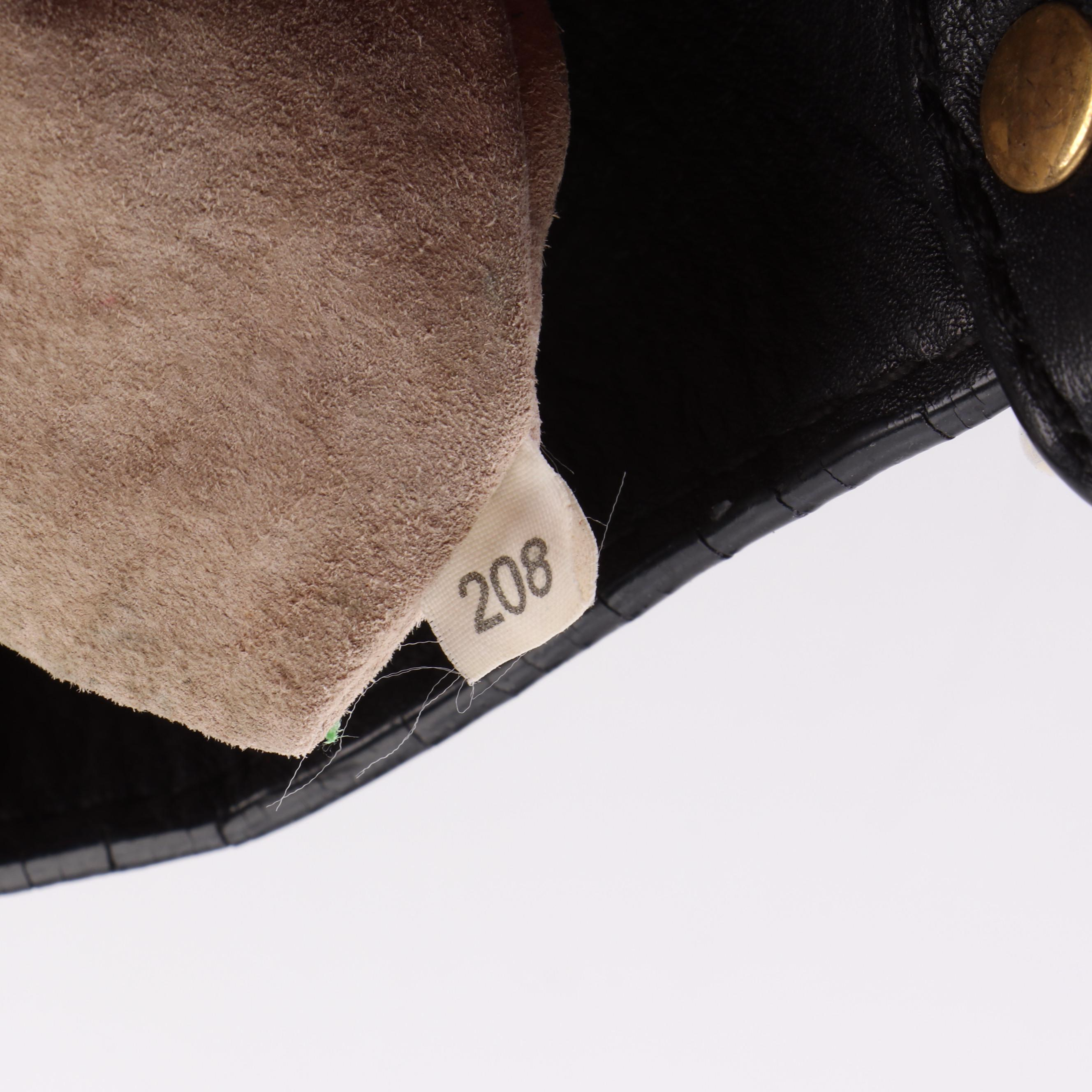 Prada Hobo Tote Bag in Black Leather