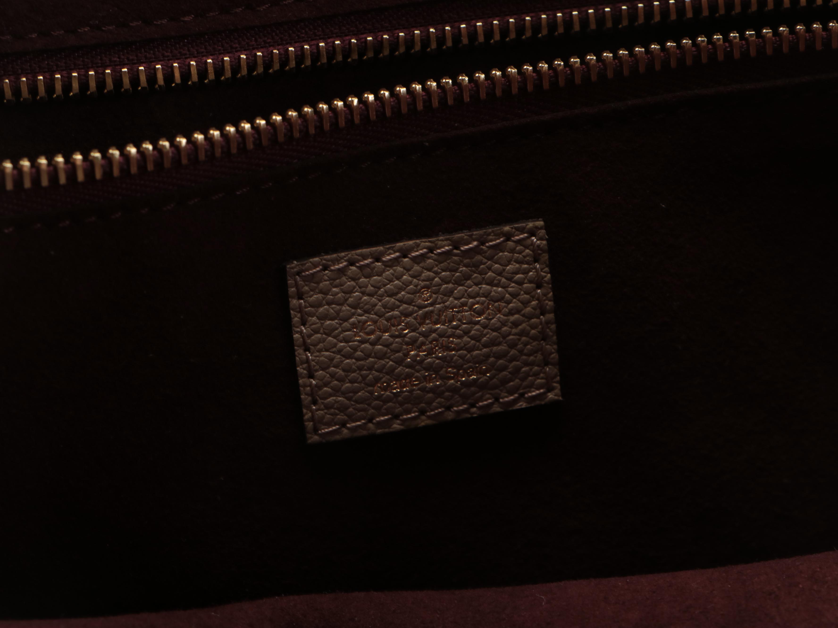 Louis Vuitton Neverfull MM in Turtledove Empreinte Leather with Box