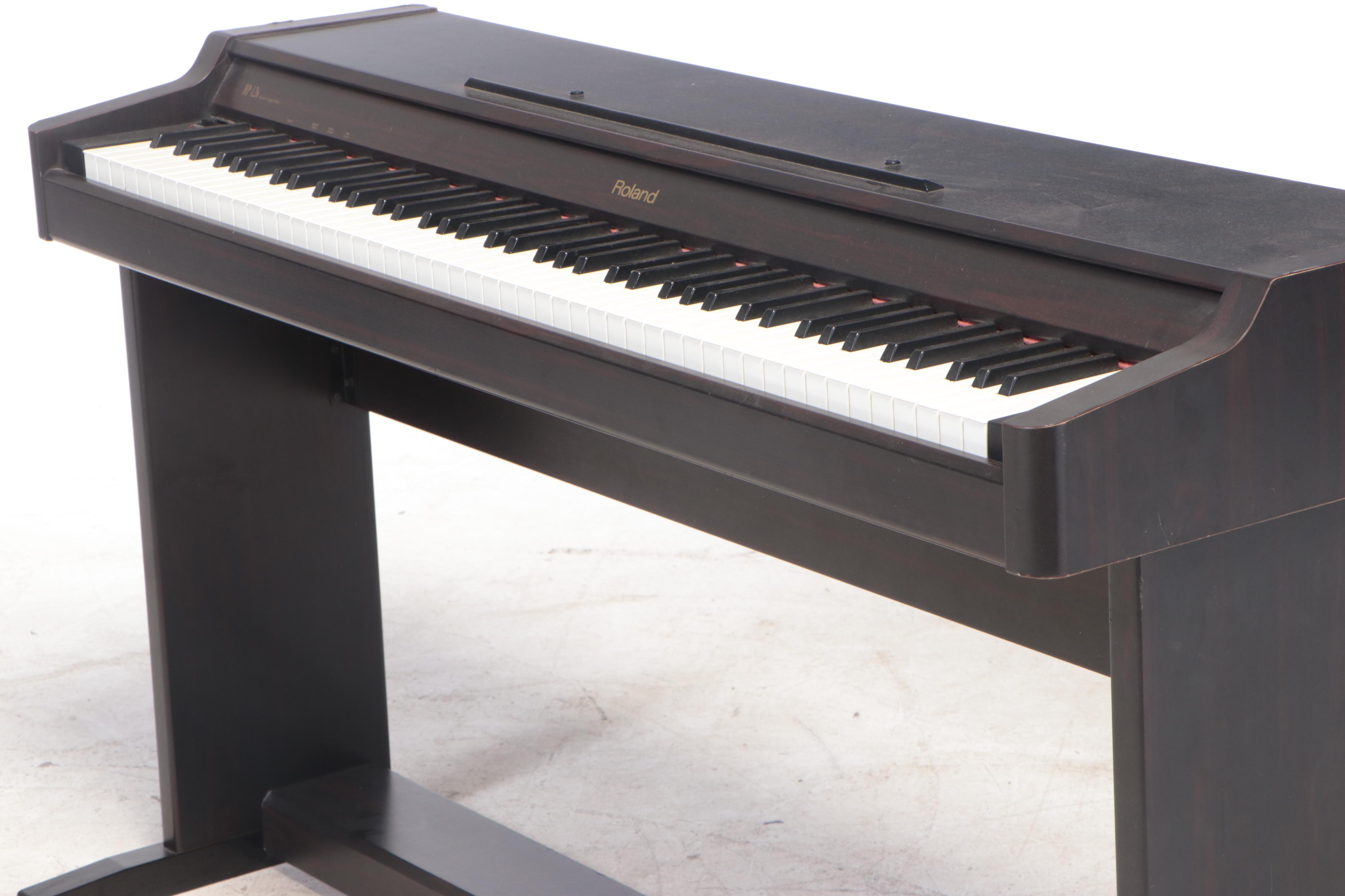 Roland "HP 126" Digital Piano