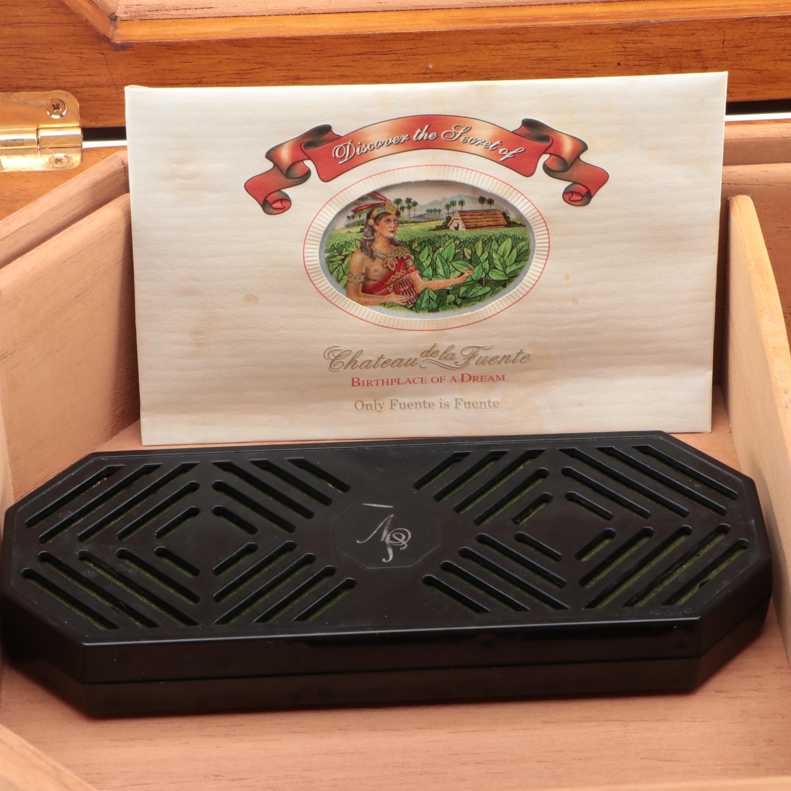 Romeo y Julieta Wood Cigar Humidor Chest