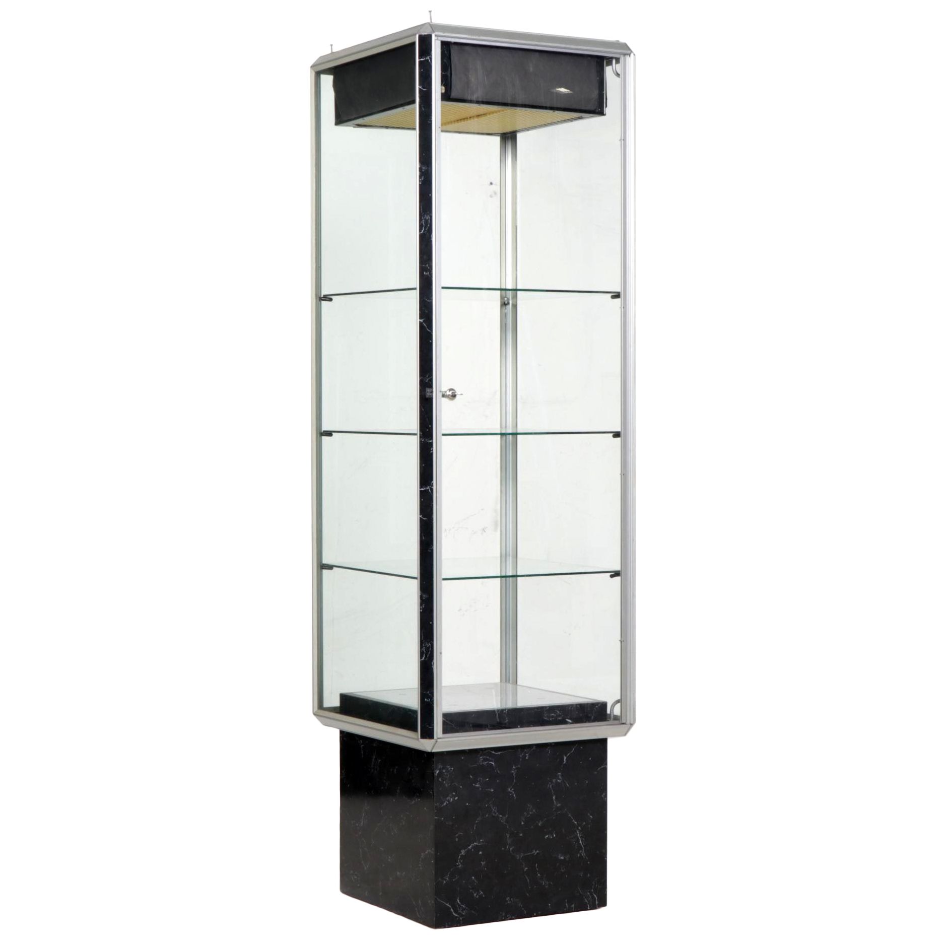 Designers Group Inc. Upright Lighted Retail Display Cabinet, Late 20th Century