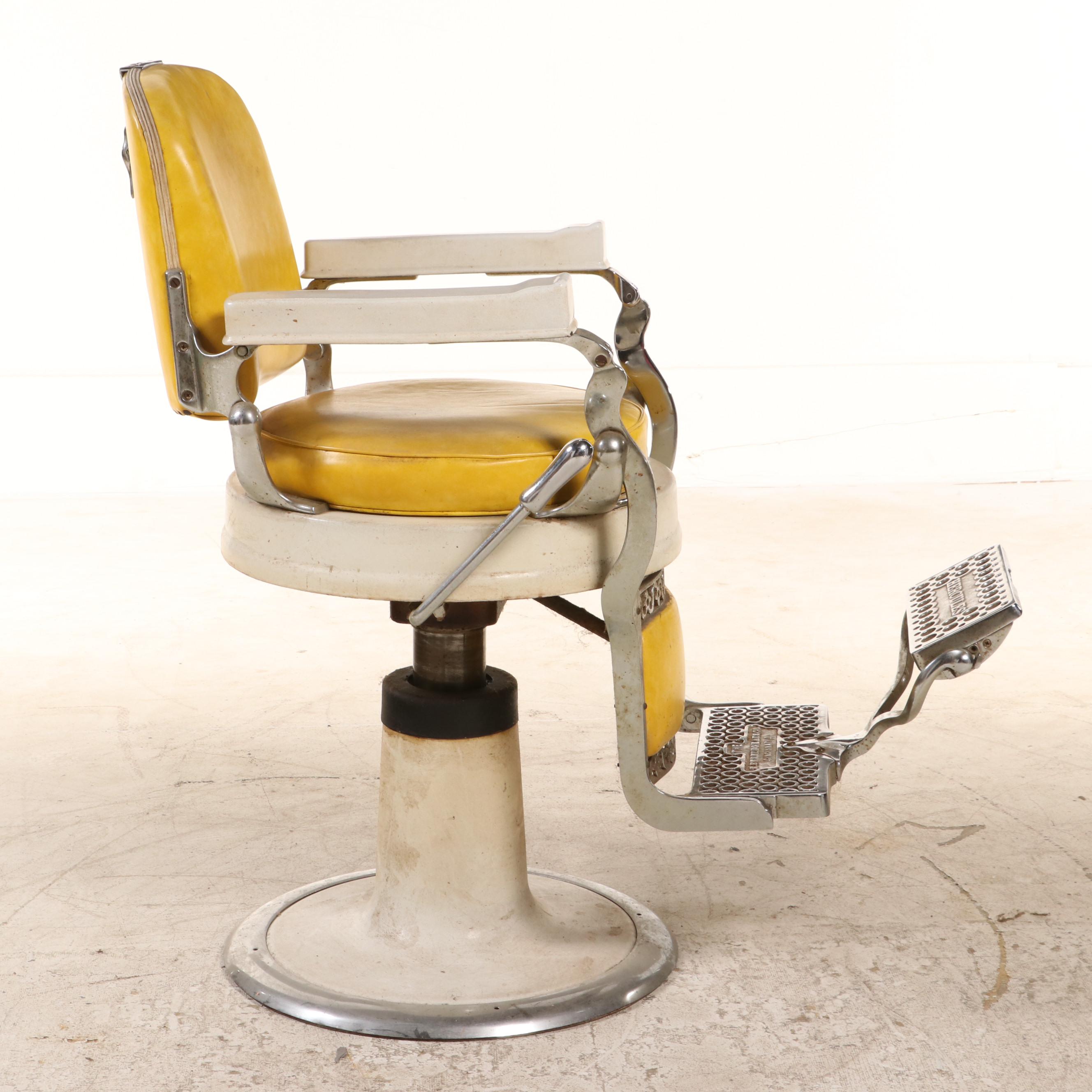 E. Berninghaus Co. "Hercules" Nickel-Plated & Enameled Barber's Chair, pat. 1901