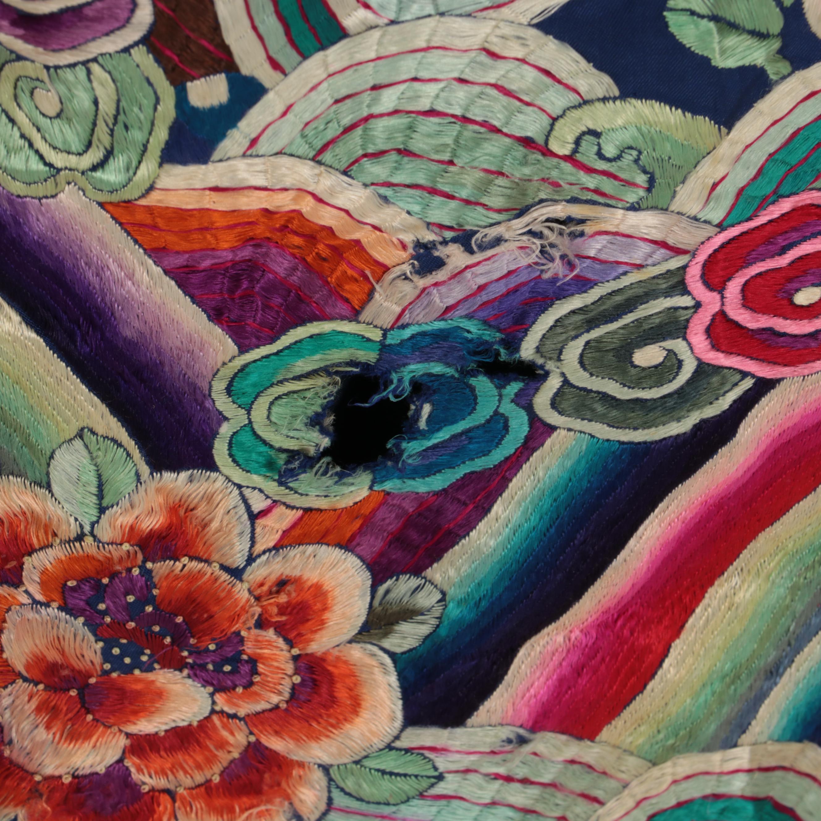 Men's Chinese Nobility Embroidered Silk Mang Pao, Qing Dynasty