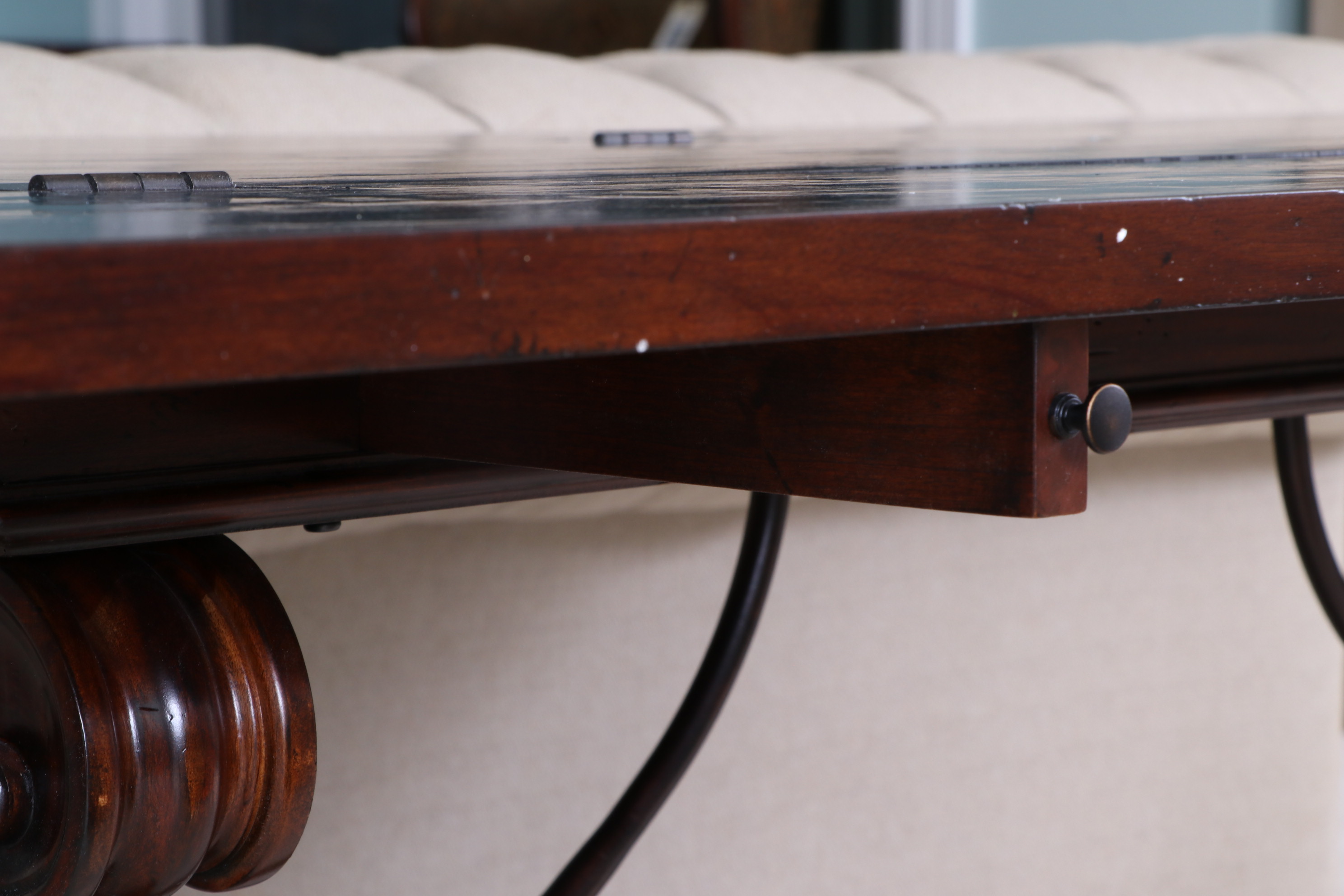 Stanley Furniture Costa Del Sol Collection Charneira Convertible Console Table