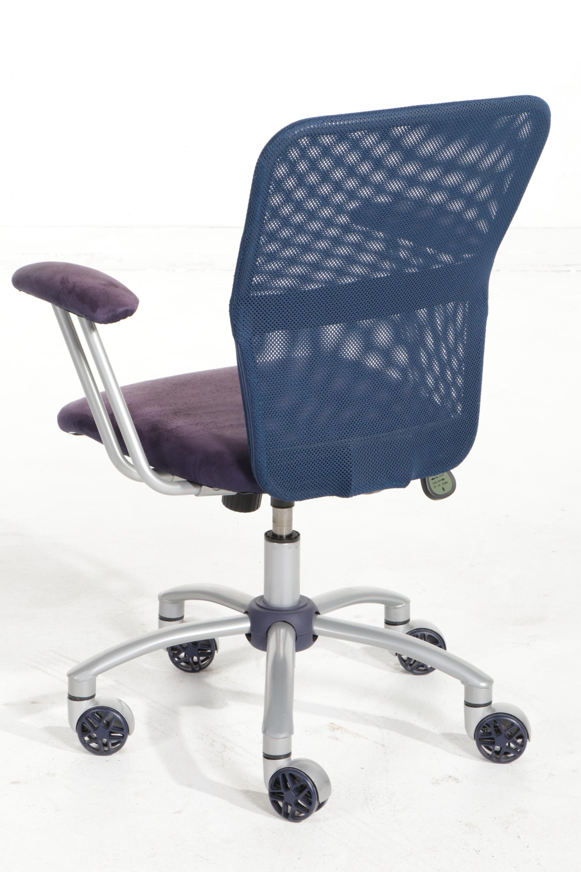 Studio RTA "Futura LS" Glass Top Metal Corner Computer Desk and Office Chair