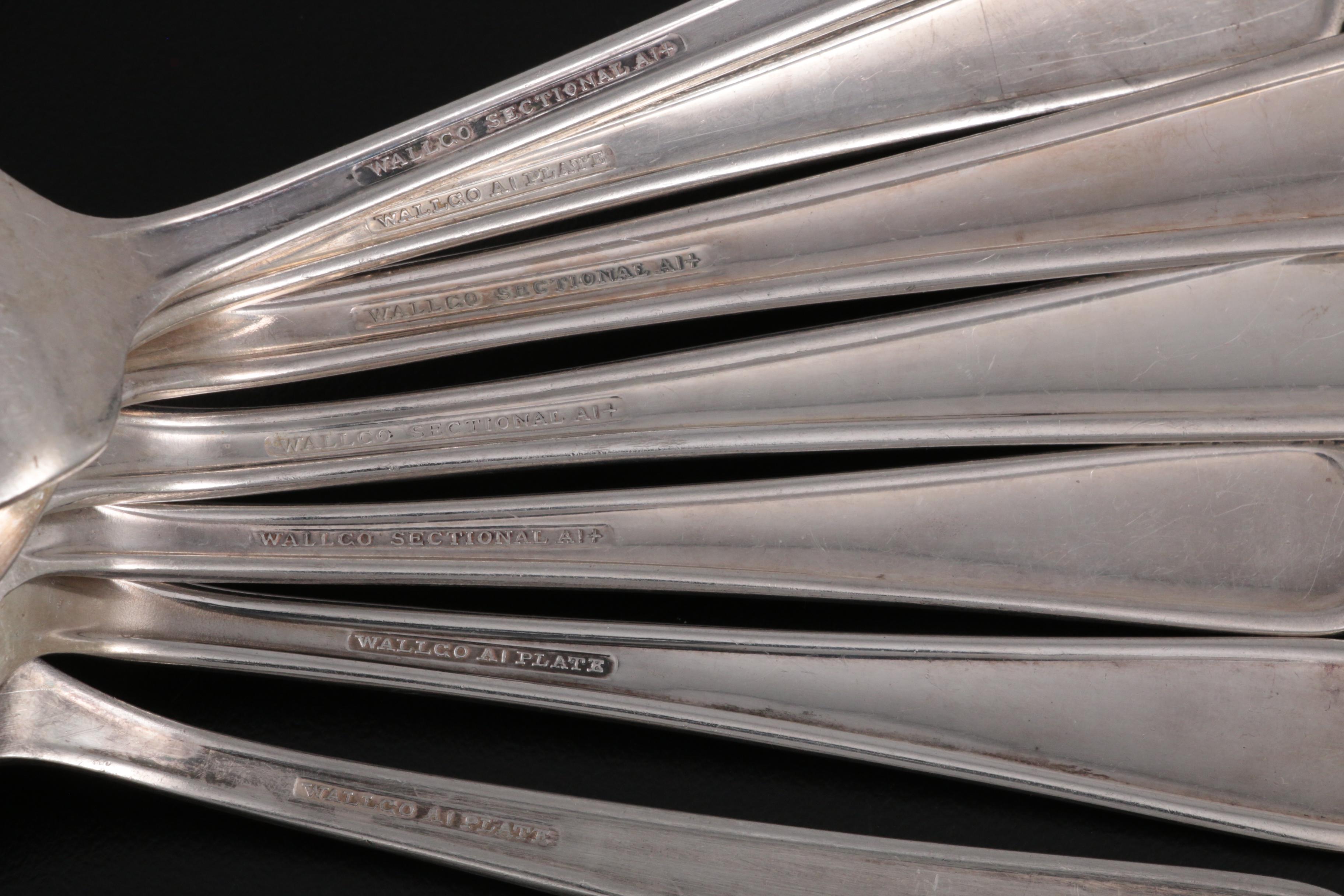 Wallco Sectional "Carlton" Silver Plate Flatware in Case, Mid-Late 20th Century