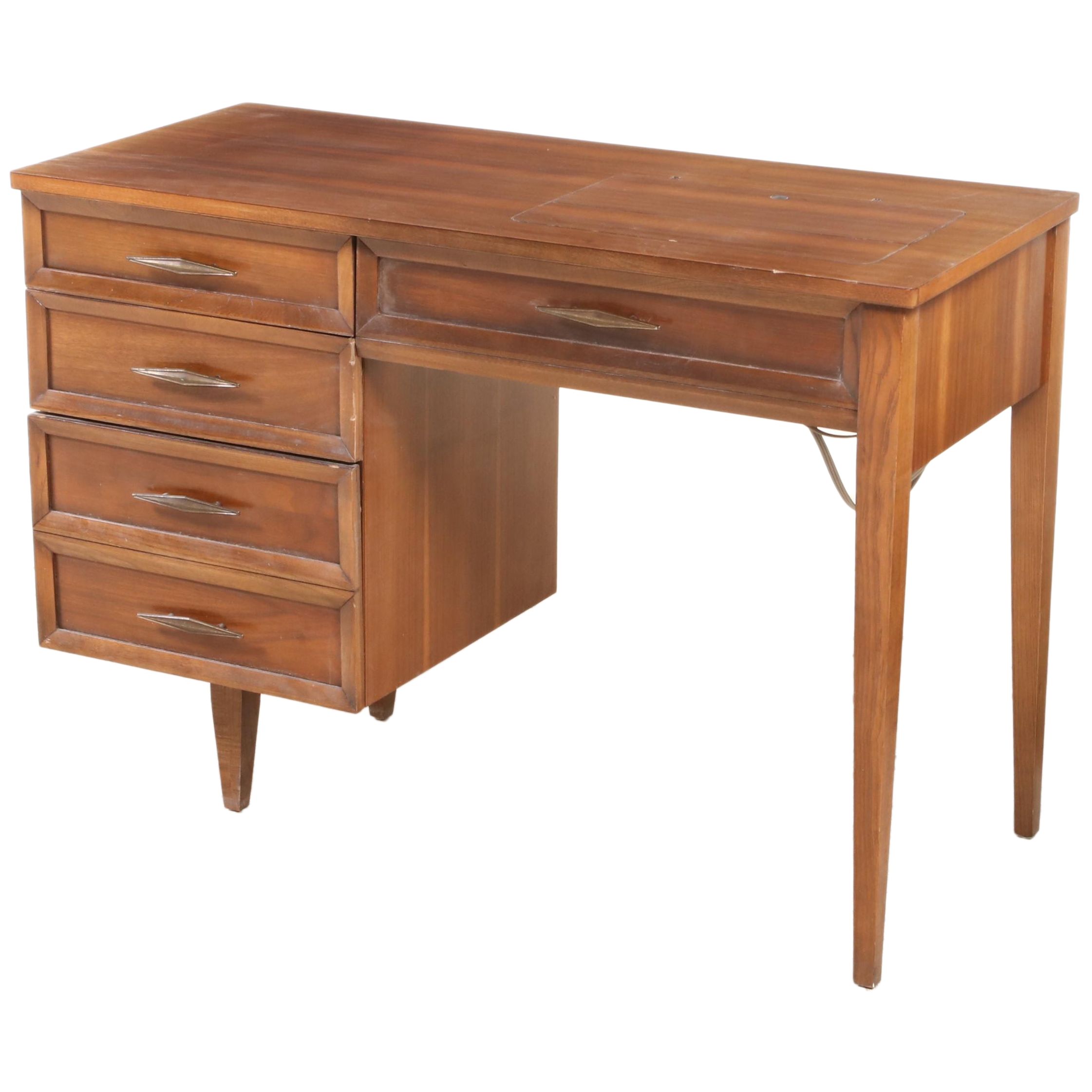 Singer Deluxe Zig-Zag Sewing Machine in Walnut Desk