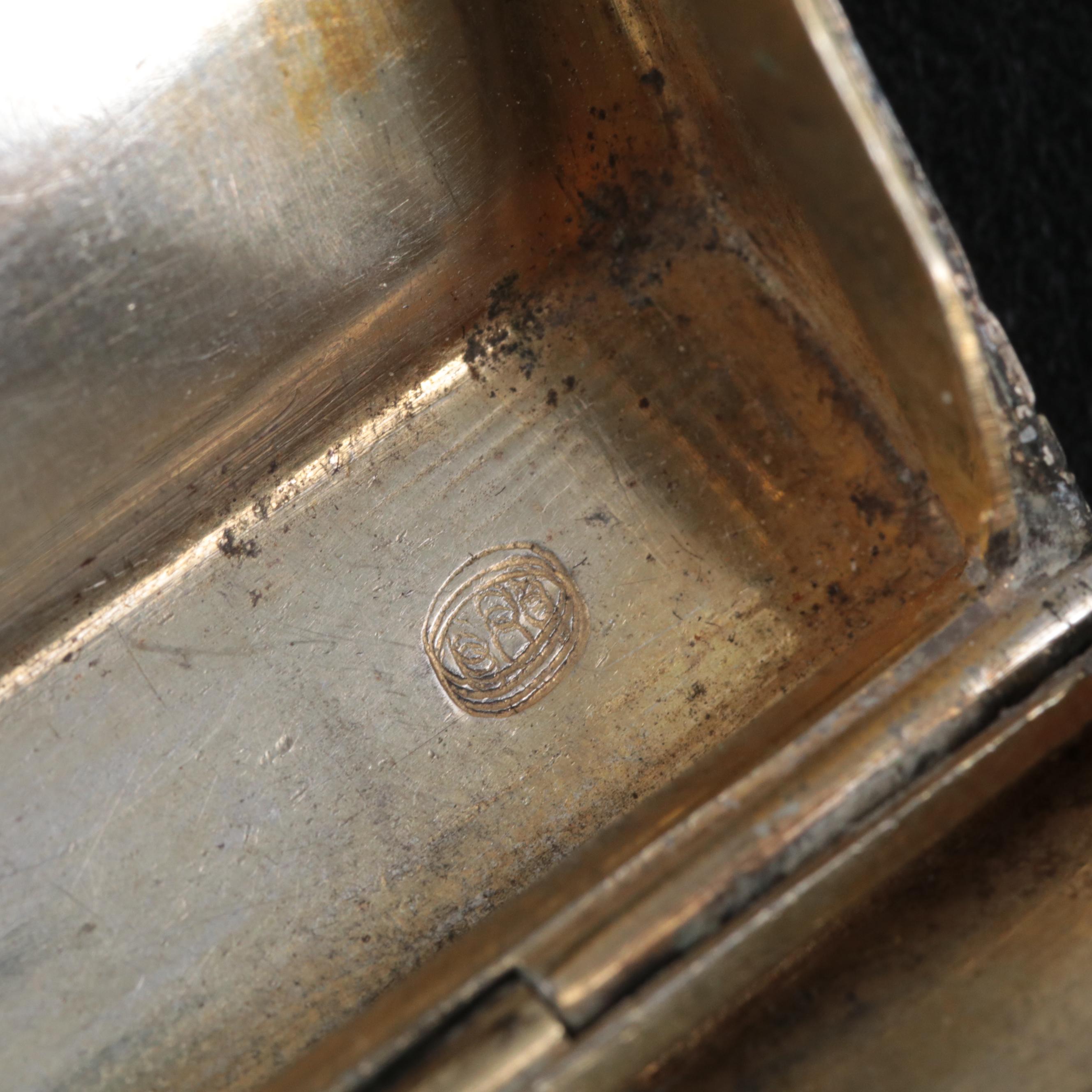 Chased 800 Silver and Turquoise Hinged Snuff Box