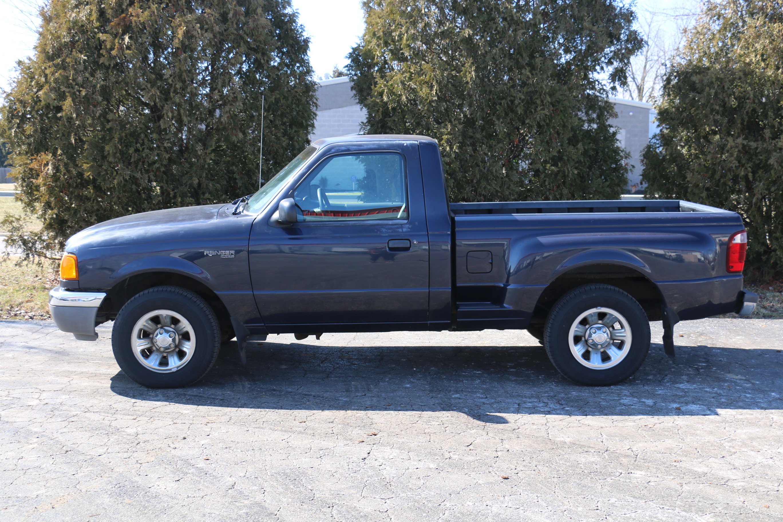 2001 Ford Ranger XLT Stepside Dark Blue Pickup Truck