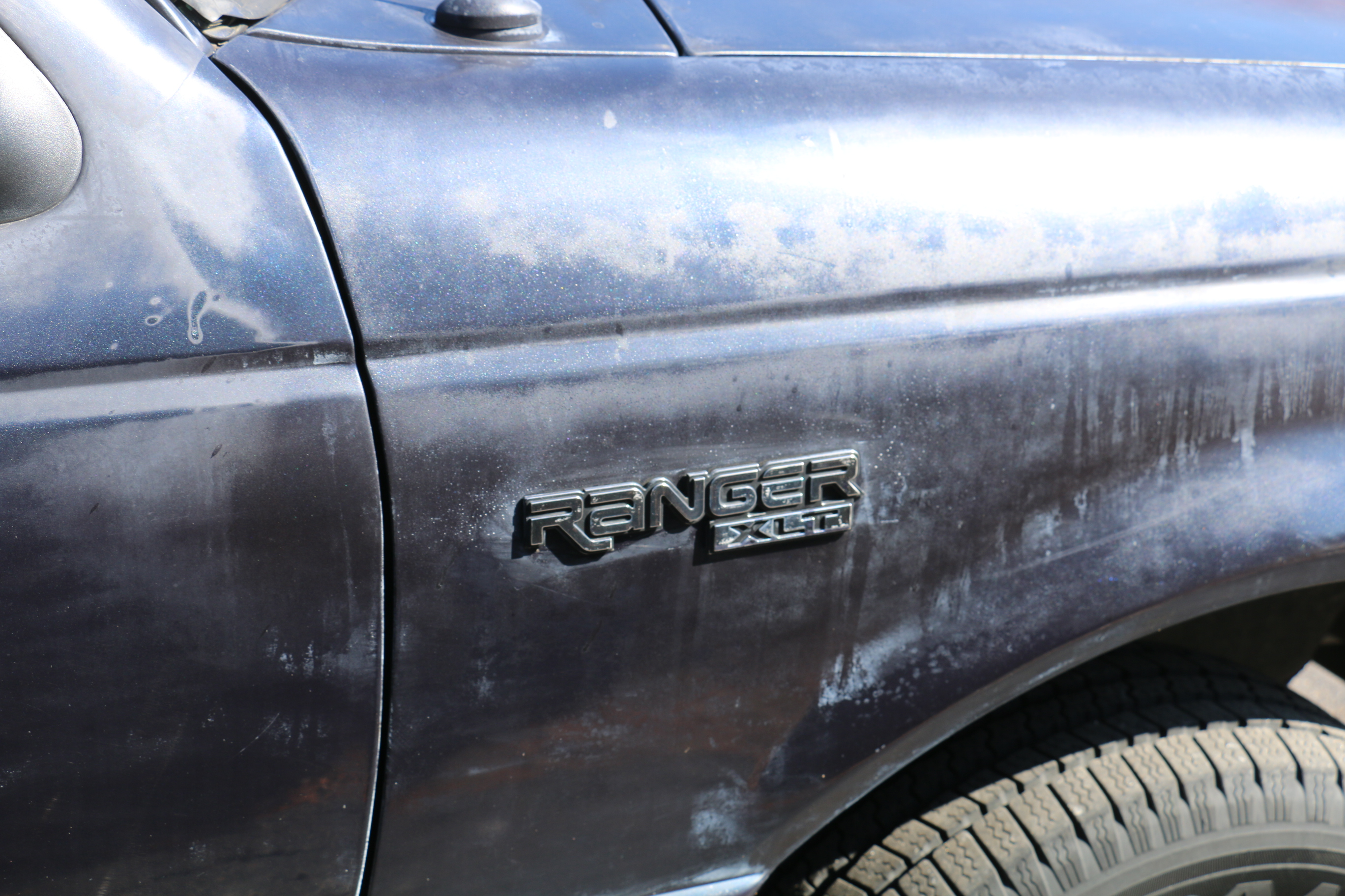 2001 Ford Ranger XLT Stepside Dark Blue Pickup Truck