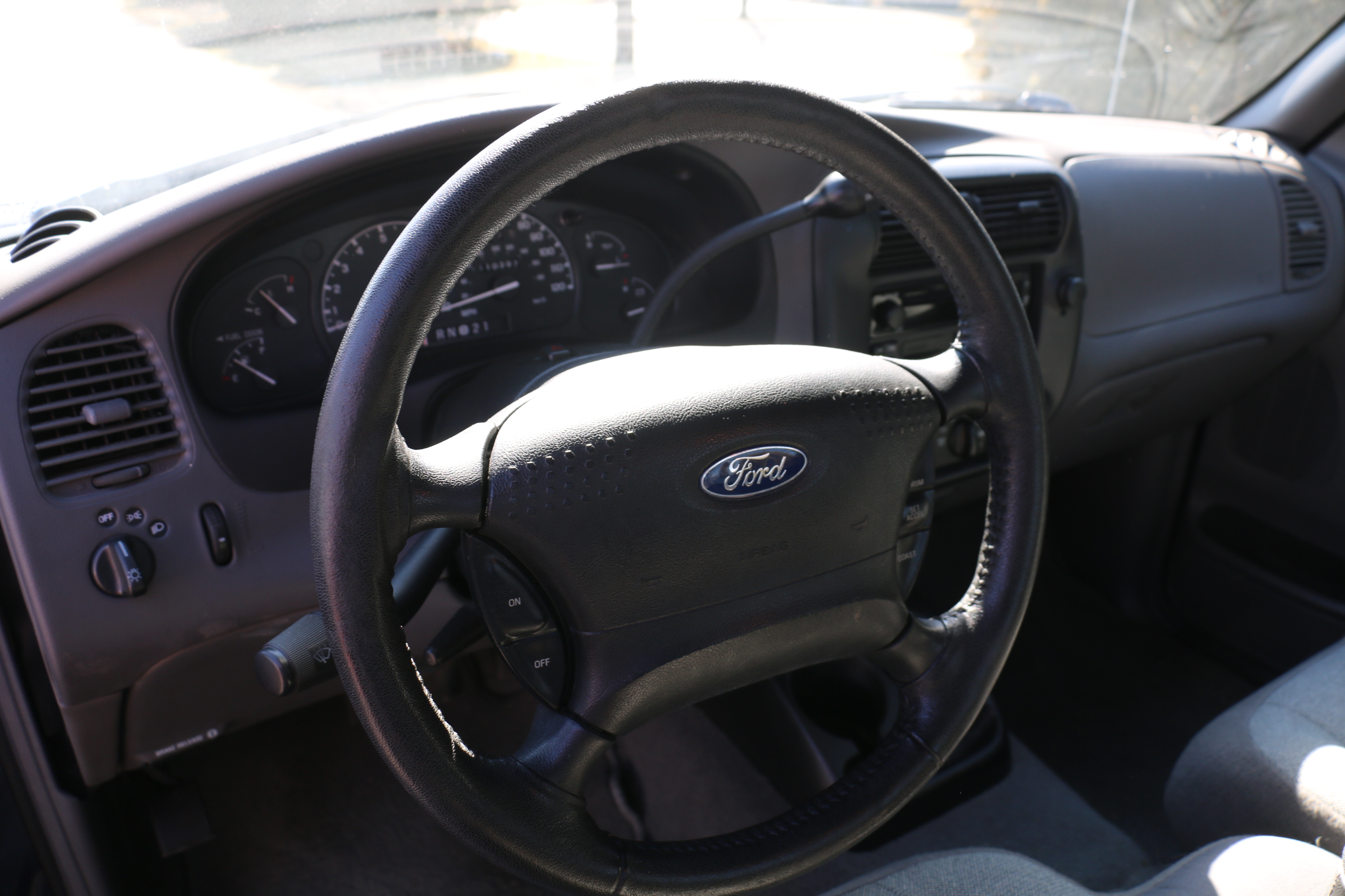 2001 Ford Ranger XLT Stepside Dark Blue Pickup Truck