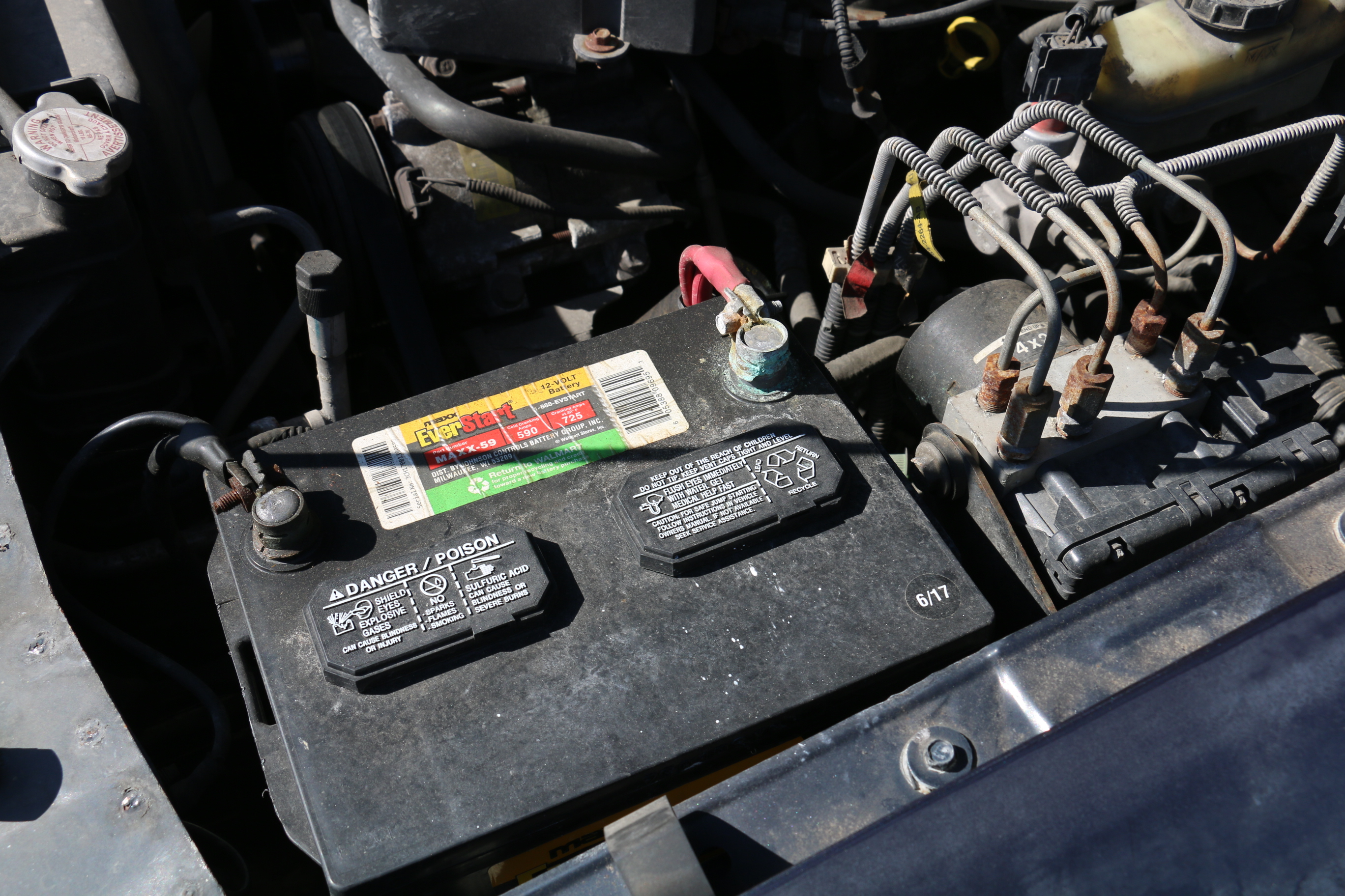 2001 Ford Ranger XLT Stepside Dark Blue Pickup Truck