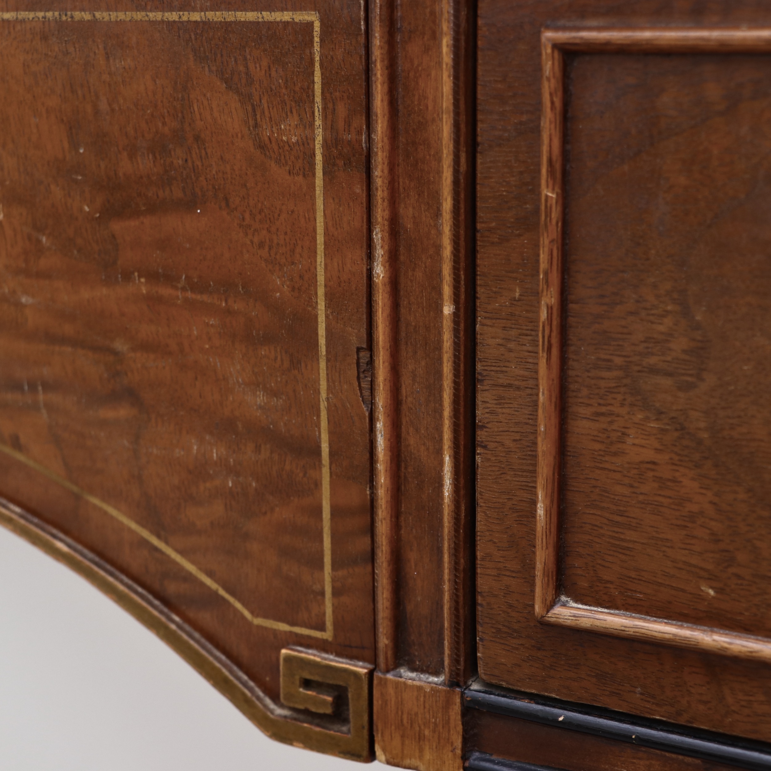 Rway Northern Furniture Inc. Federal Style Vanity, Mirror, Chair and Bench