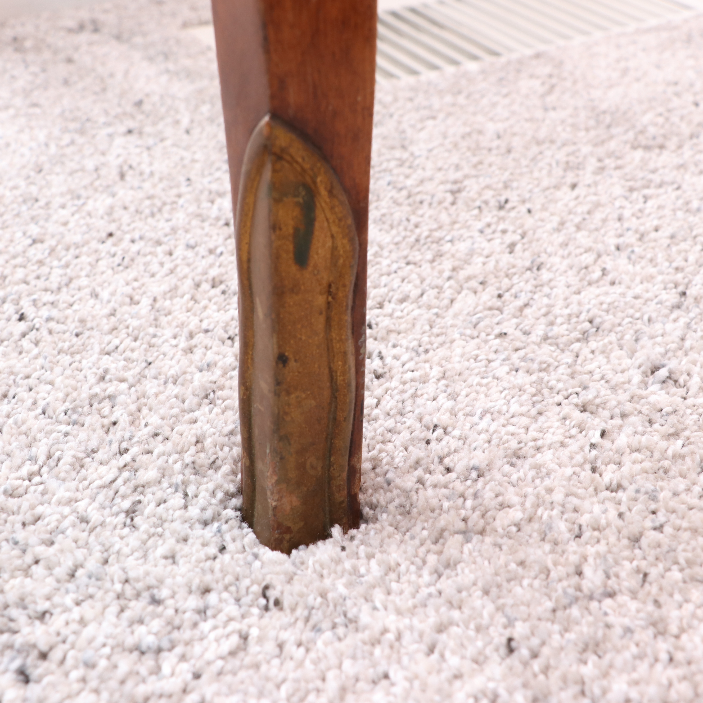 Rway Northern Furniture Inc. Federal Style Vanity, Mirror, Chair and Bench